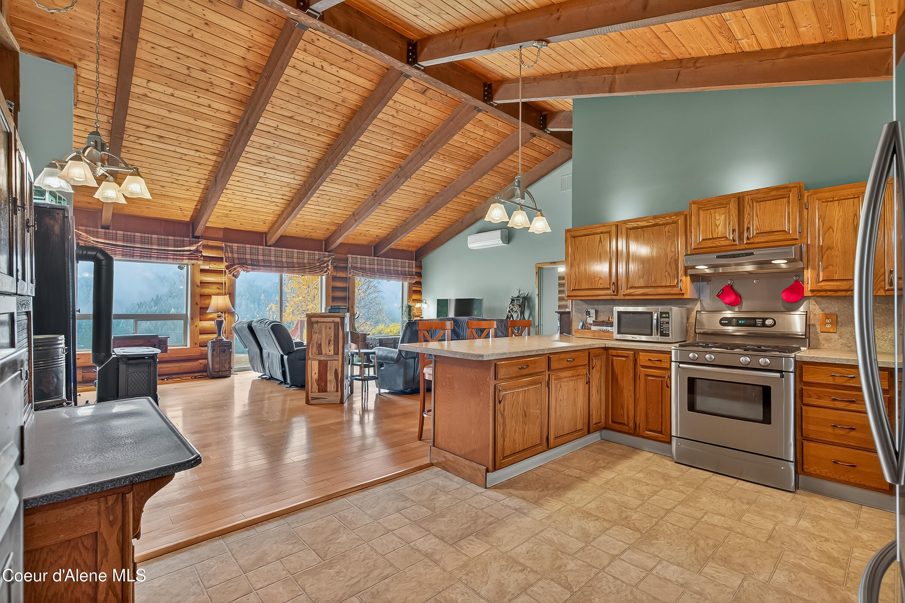 Kendrick, Idaho, 83537, United States, 3 Bedrooms Bedrooms, ,2 BathroomsBathrooms,Residential,For Sale,1977915