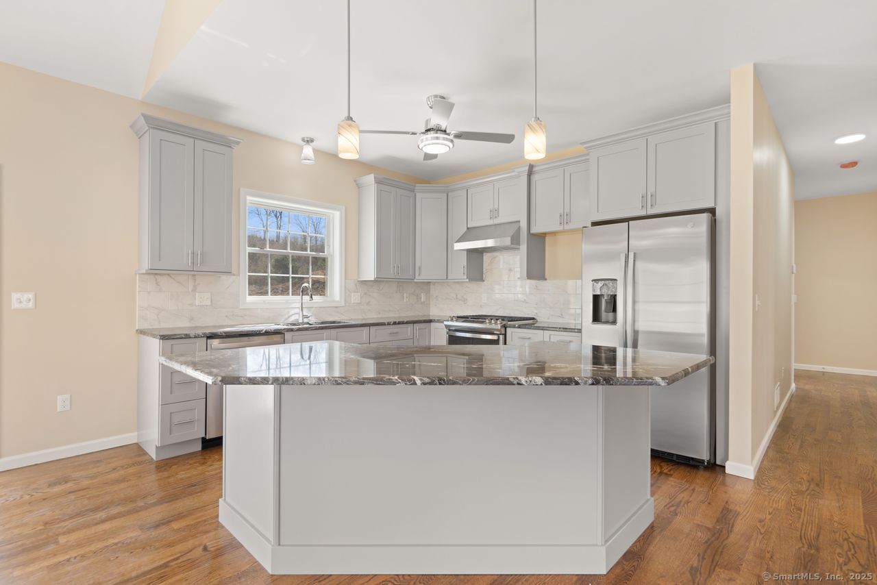 Barkhamsted, Connecticut, 06063, United States, 3 Bedrooms Bedrooms, ,2 BathroomsBathrooms,Residential,For Sale,1968616