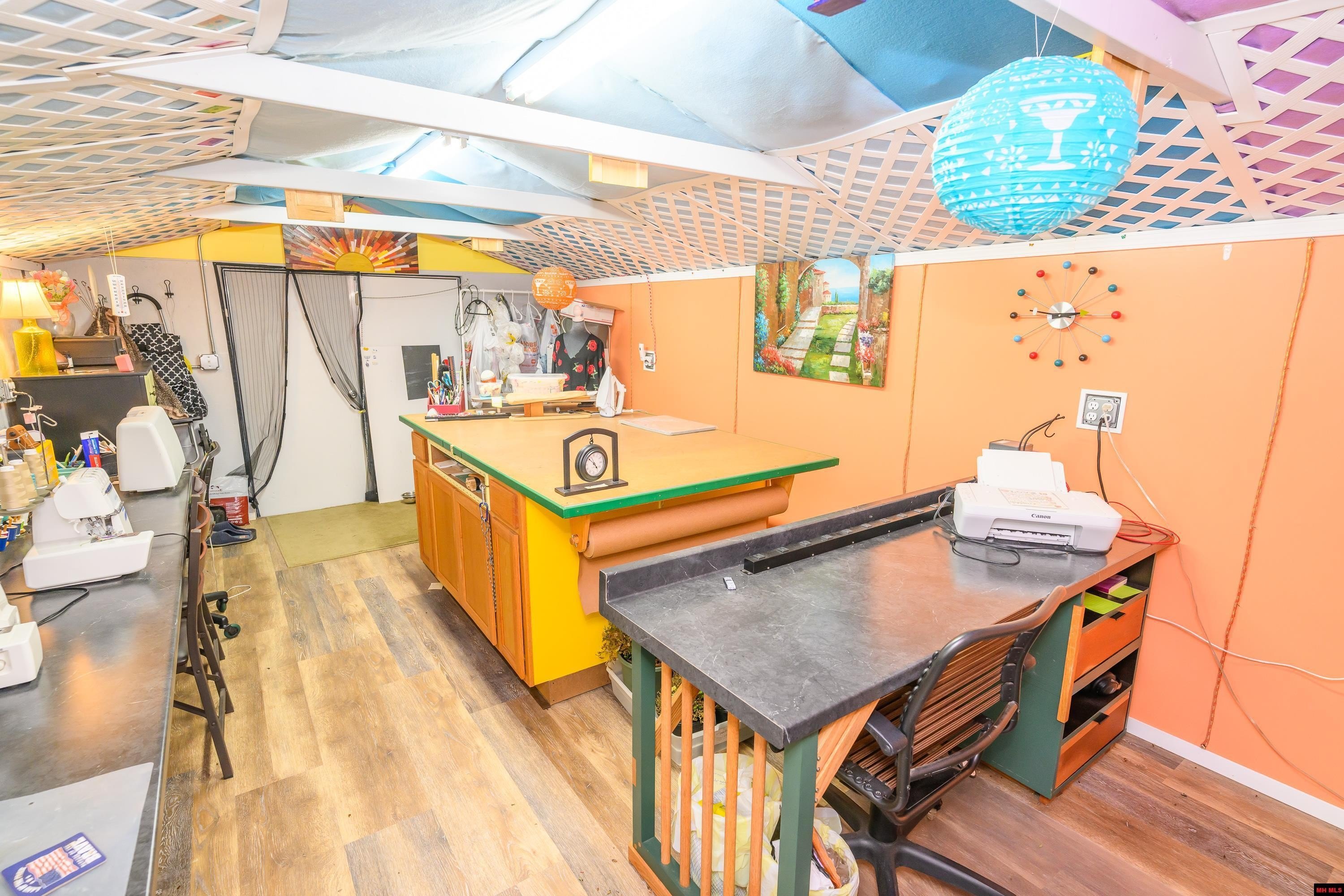 Mountain Home, Arkansas, 72653, United States, 2 Bedrooms Bedrooms, ,3 BathroomsBathrooms,Residential,For Sale,2009104