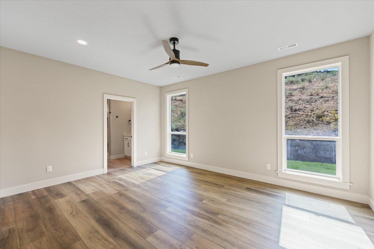 Spokane, Washington, 99223, United States, 3 Bedrooms Bedrooms, ,2 BathroomsBathrooms,Residential,For Sale,1805551