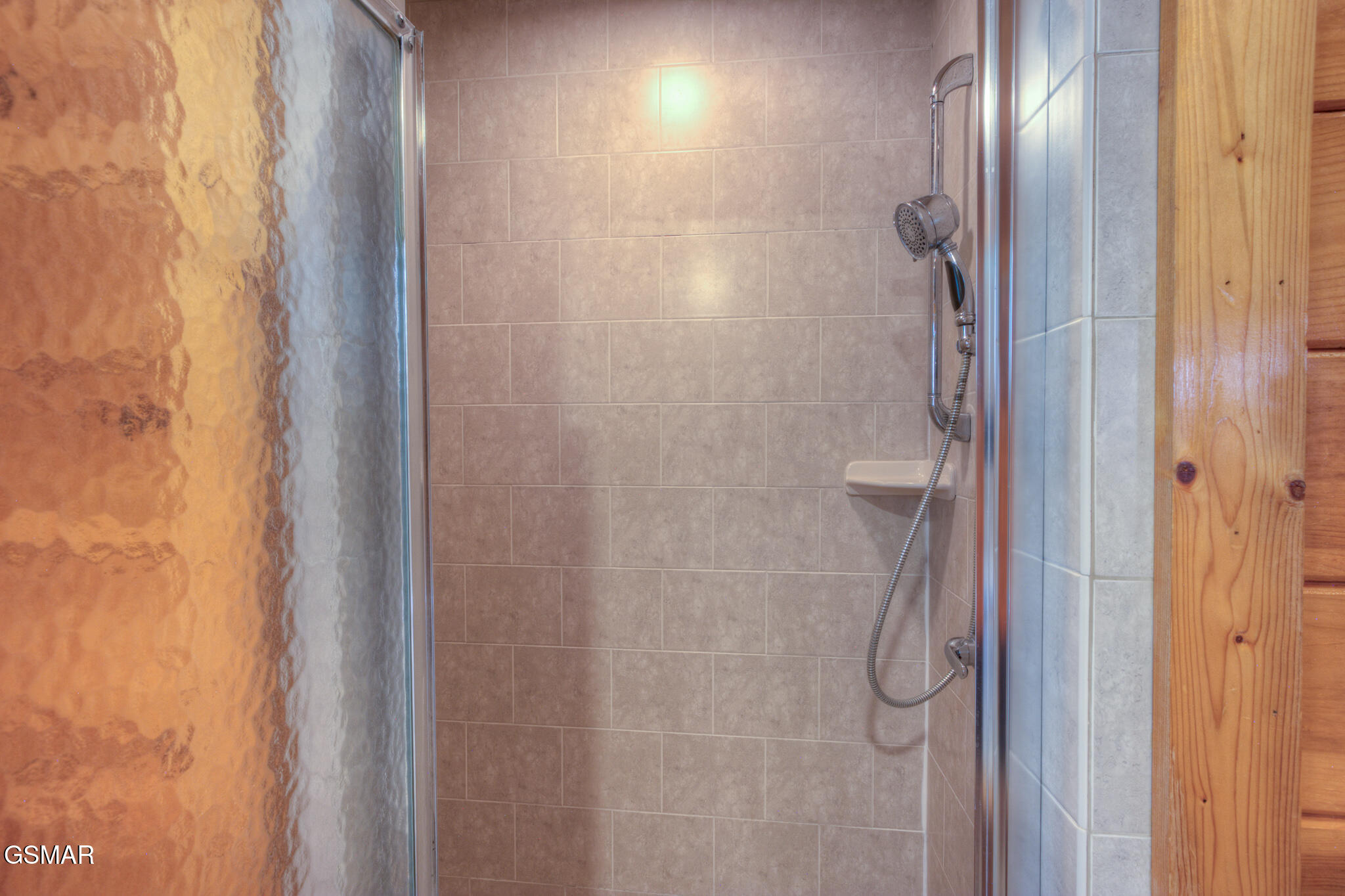 Sevierville, Tennessee, 37876, United States, 2 Bedrooms Bedrooms, ,3 BathroomsBathrooms,Residential,For Sale,1983447