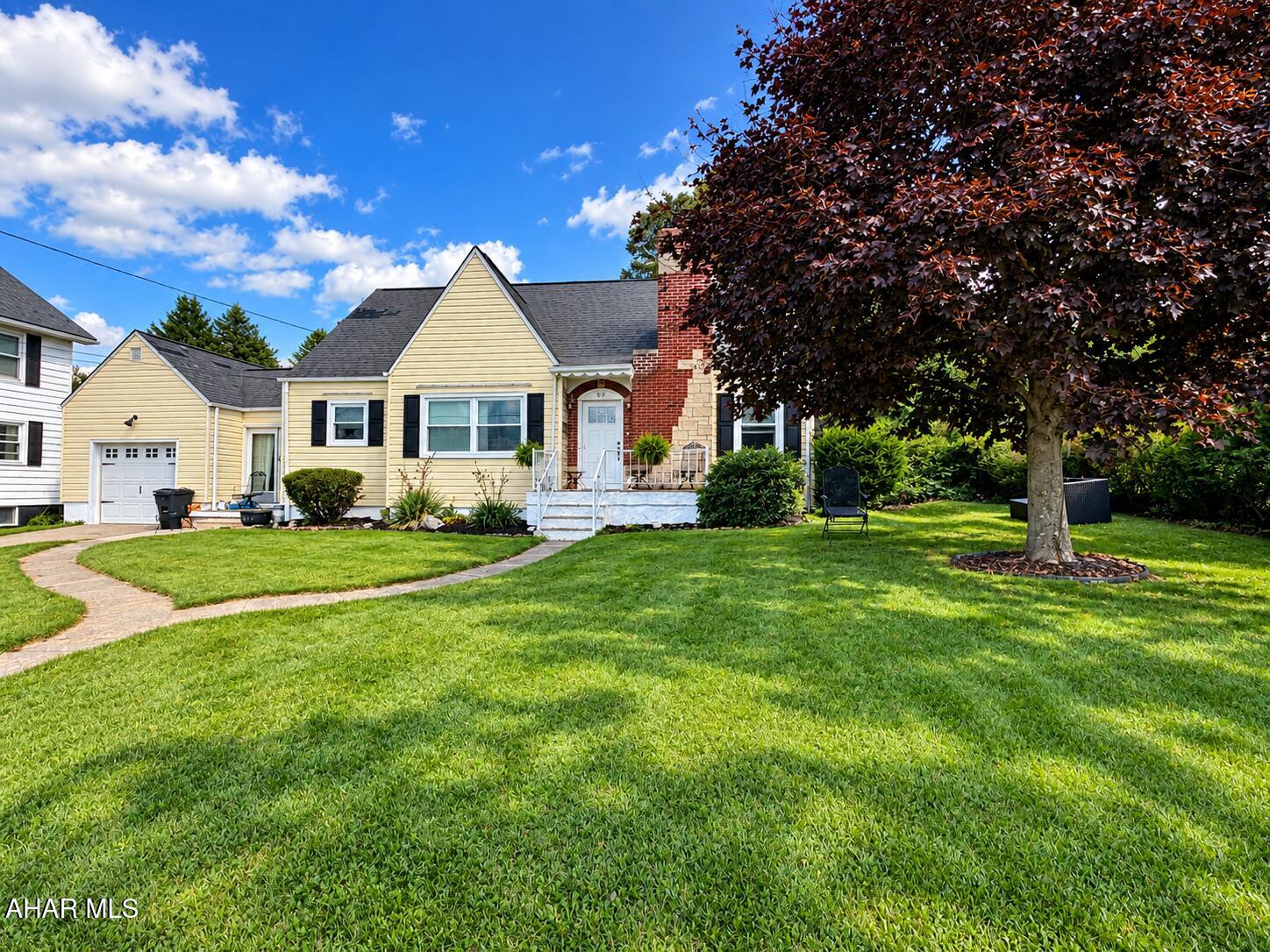 Grant St, Portage, PA 15946 #1