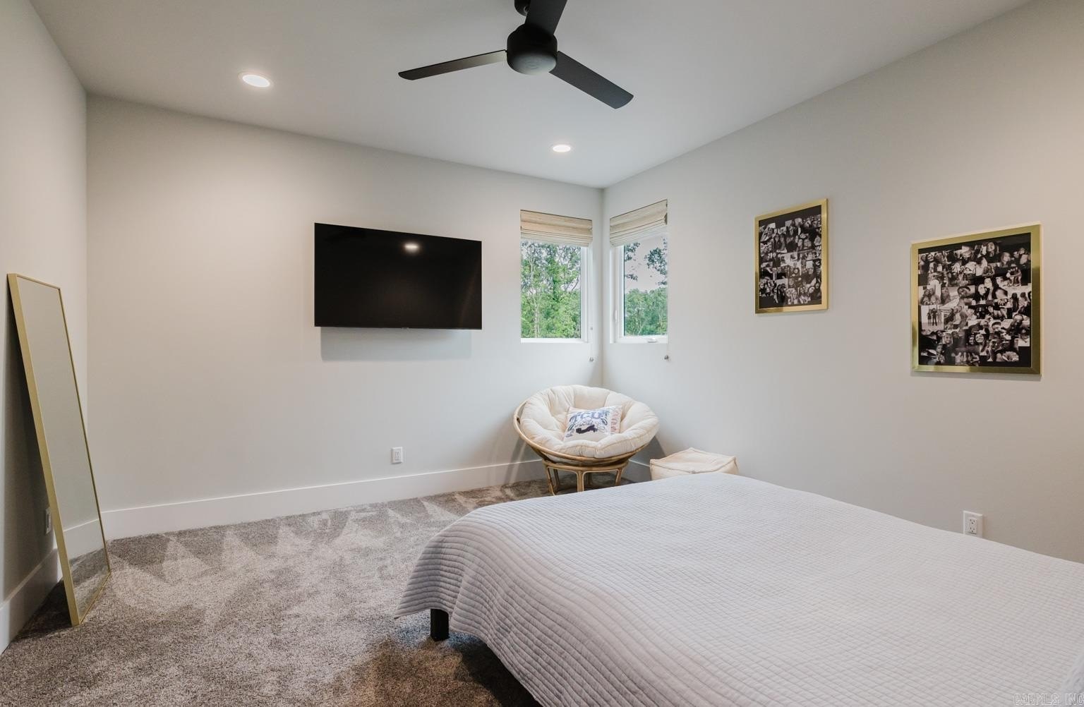 Benton, Arkansas, 72019, United States, 5 Bedrooms Bedrooms, ,3 BathroomsBathrooms,Residential,For Sale,1977708