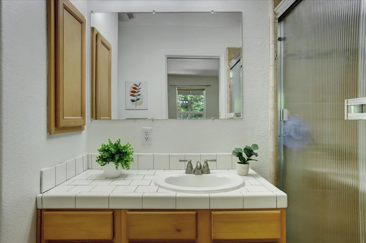17377 Broken Arrow Place, Nevada City, California, 95959, United States, 4 Bedrooms Bedrooms, ,2 BathroomsBathrooms,Residential,For Sale,17377 Broken Arrow Place,1589924