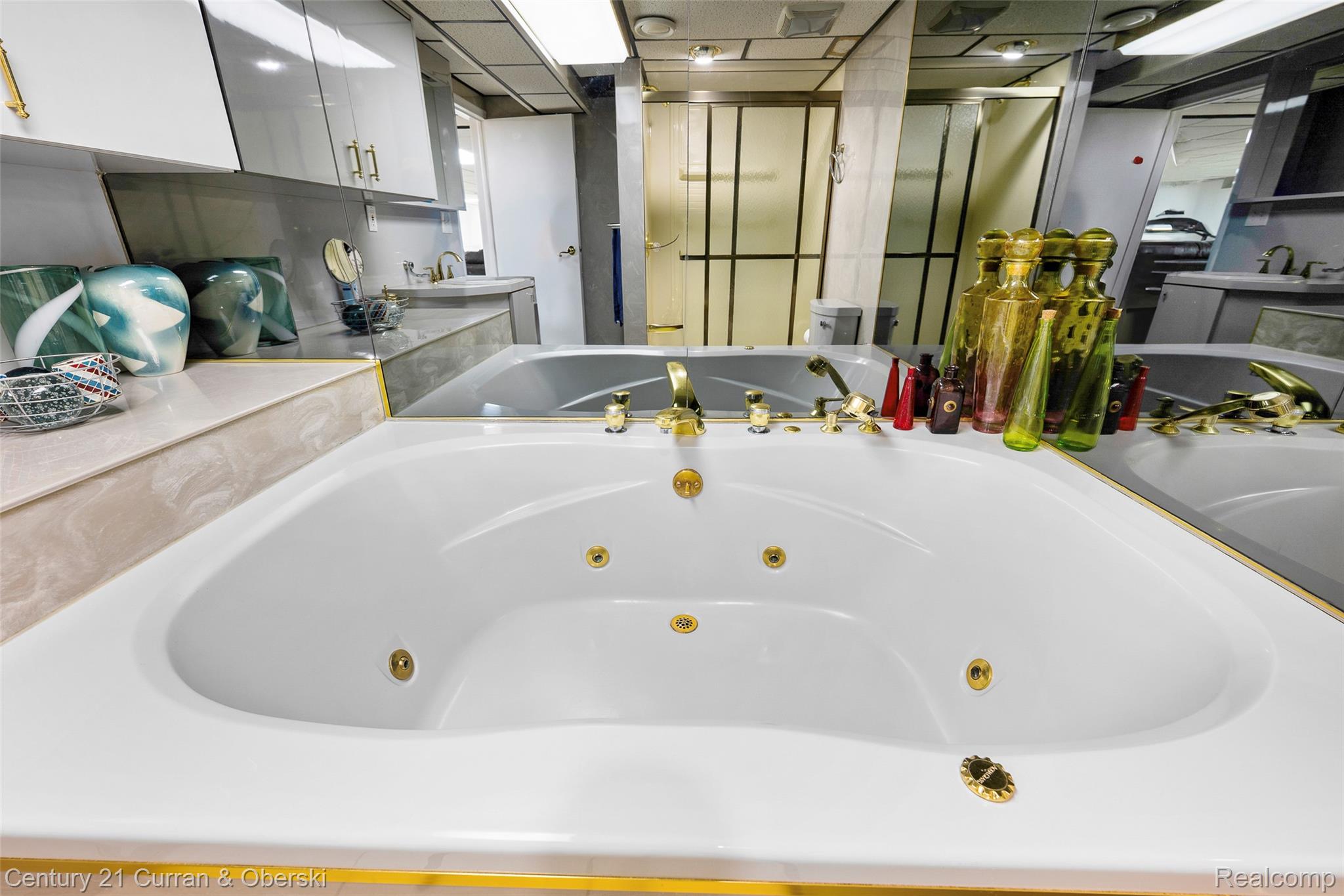 Dearborn, Michigan, 48126, United States, 3 Bedrooms Bedrooms, ,4 BathroomsBathrooms,Residential,For Sale,1979682