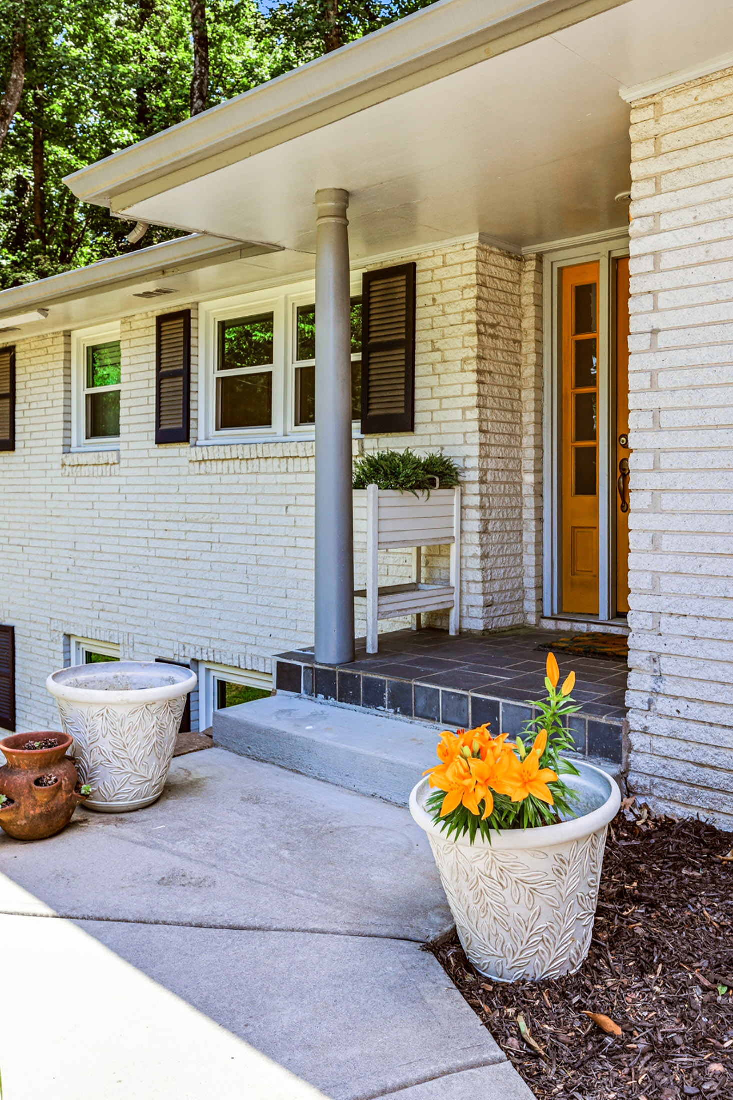  Beautiful Brick Ranch at Briarmoor Manor - 物件實景
