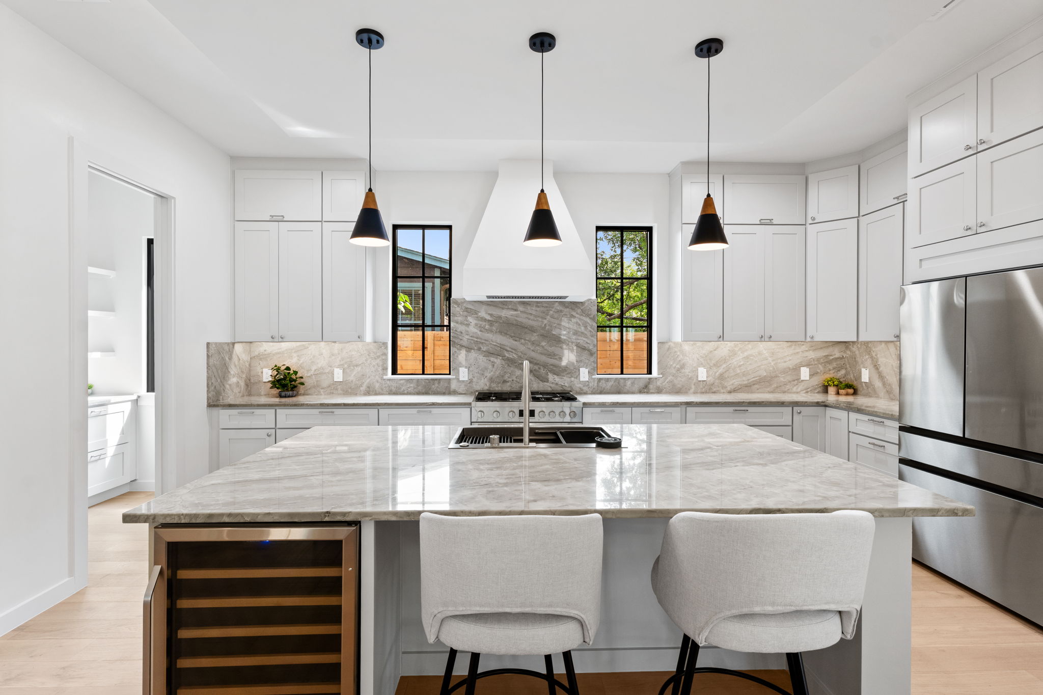  Contemporary Design with Timeless Architecture in South Austin - 物件實景