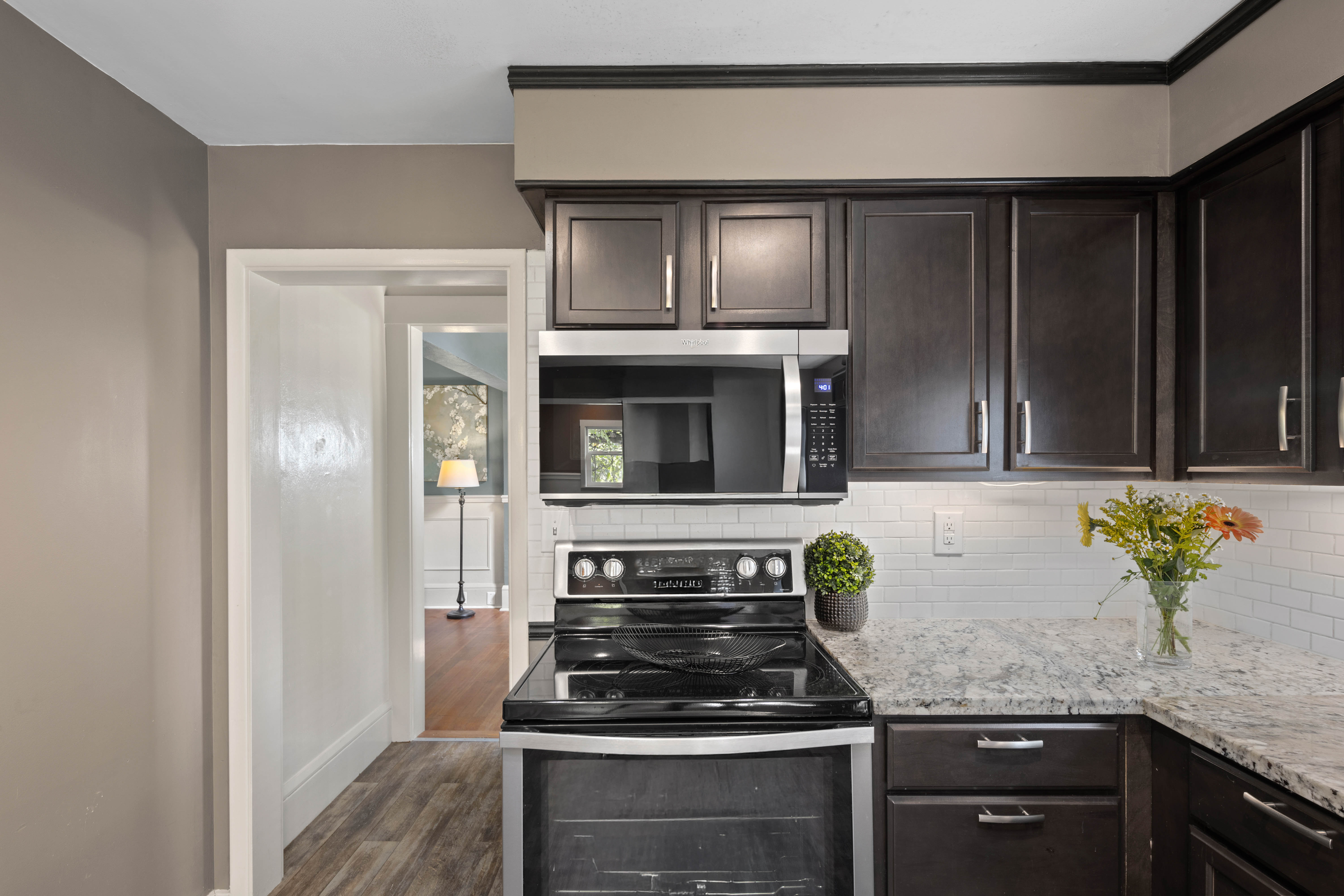  732 S. Summit Ave, Bremerton, WA 98312 - 物件實景