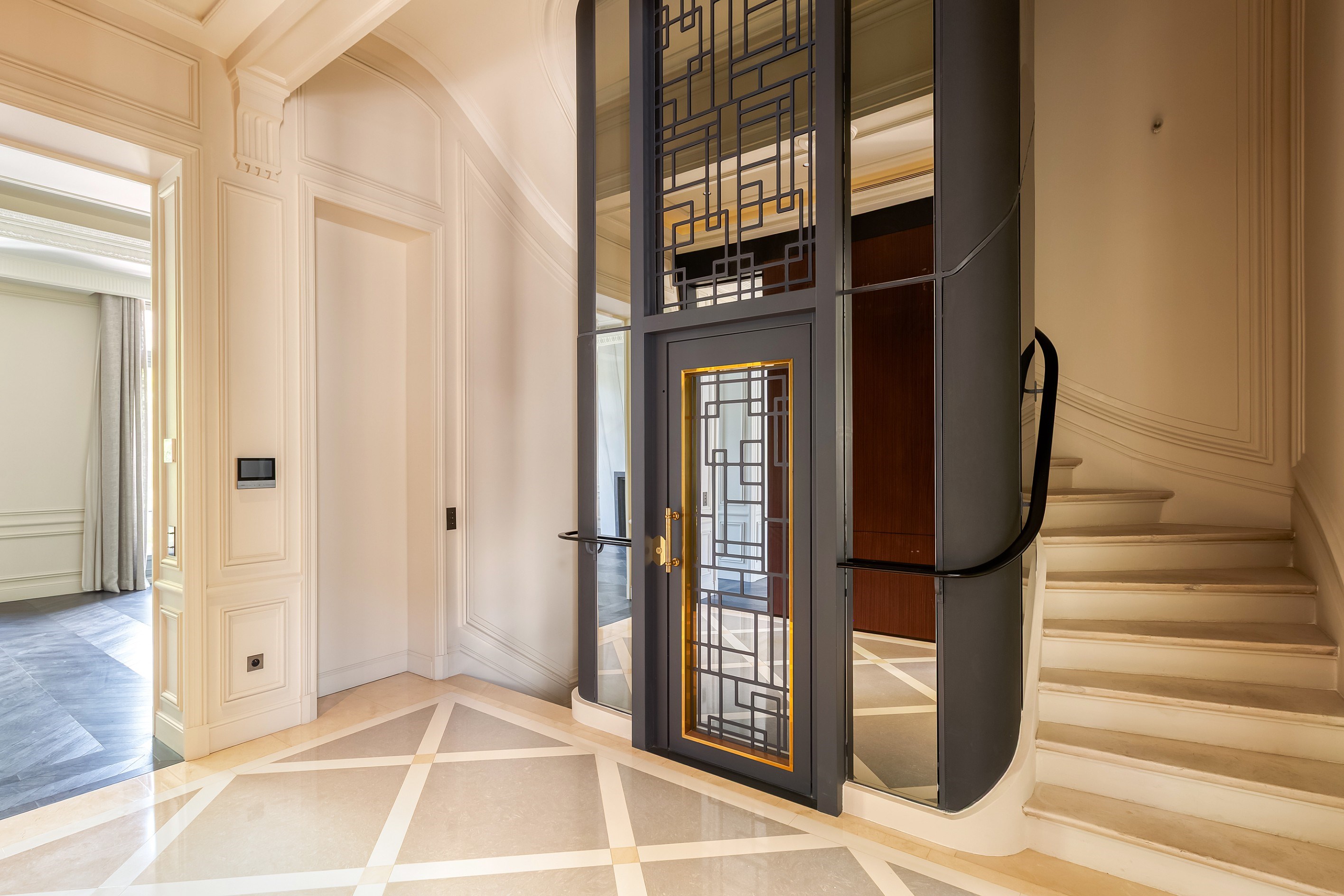  Magnificent, fully renovated Private Mansion. - 物件實景