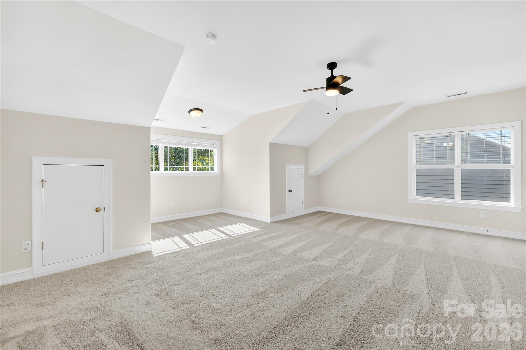 Cornelius, North Carolina, 28031, United States, 4 Bedrooms Bedrooms, ,4 BathroomsBathrooms,Residential,For Sale,2045190