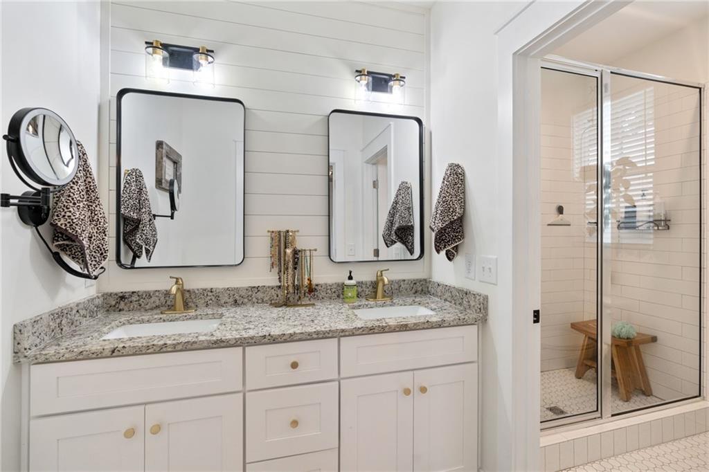 Cleveland, Georgia, 30528, United States, 3 Bedrooms Bedrooms, ,3 BathroomsBathrooms,Residential,For Sale,1905575