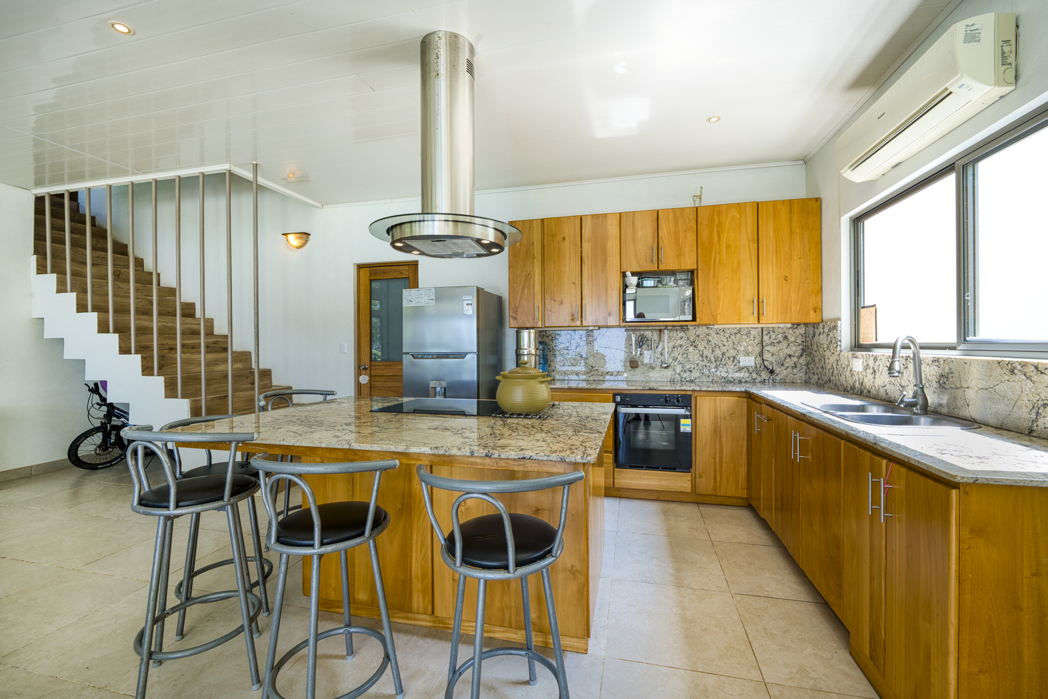 Dominical, Puntarenas, CR, 3 Bedrooms Bedrooms, ,3 BathroomsBathrooms,Residential,For Sale,1759827