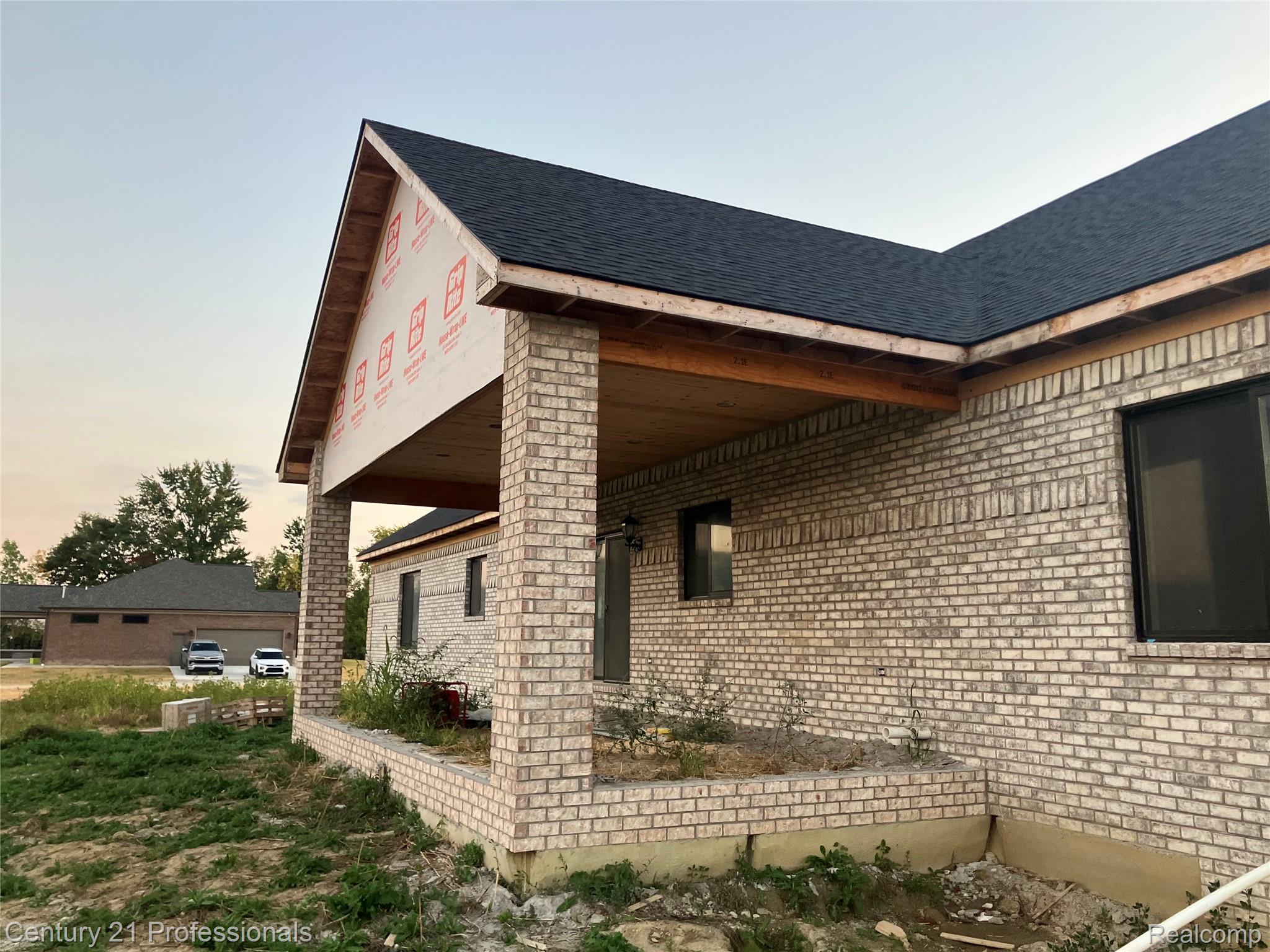 Allenton, Michigan, 48002, United States, 4 Bedrooms Bedrooms, ,3 BathroomsBathrooms,Residential,For Sale,1980291