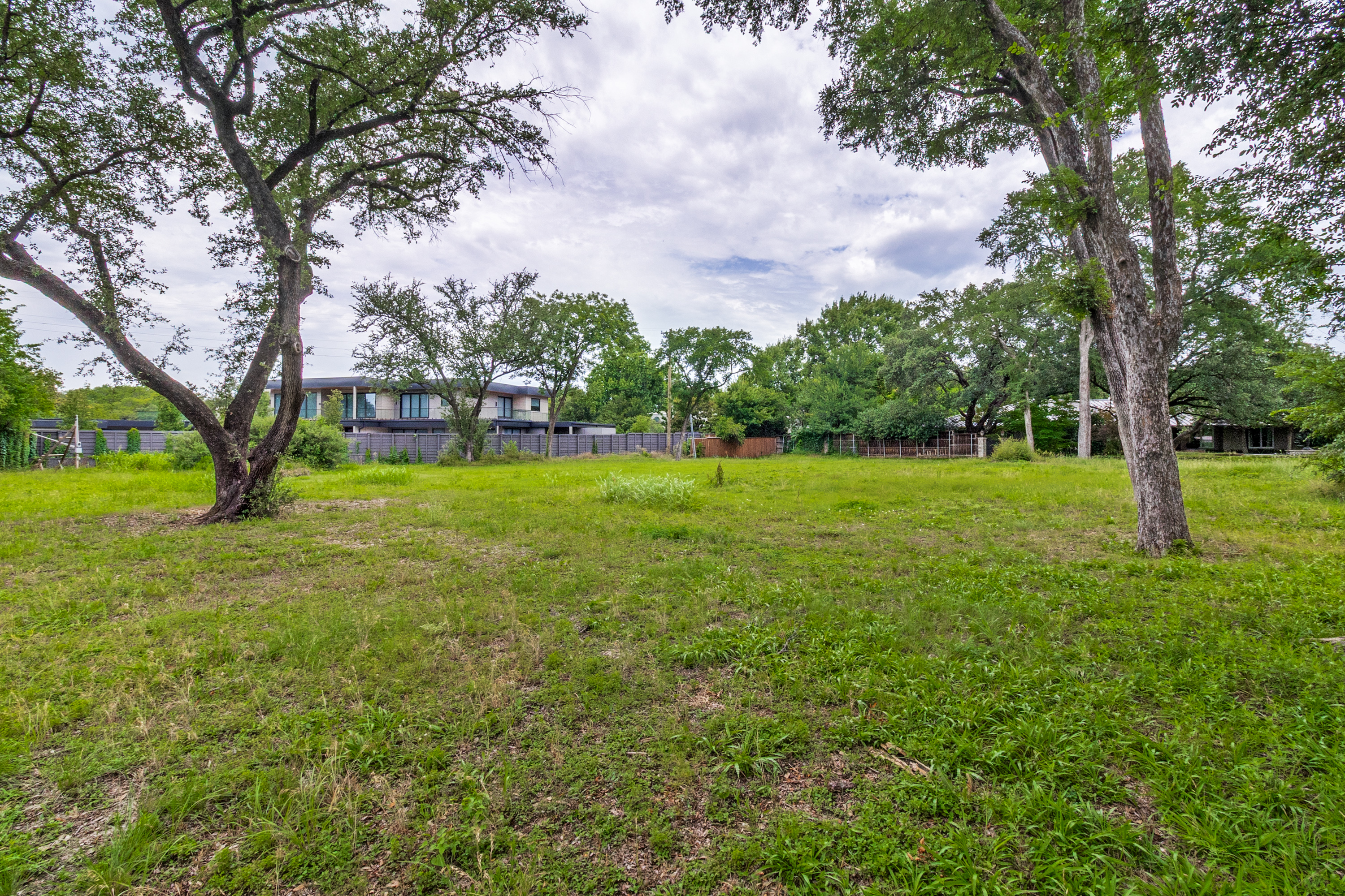  5006 Pebblebrook Drive, Dallas, TX, 75229 - 物件實景