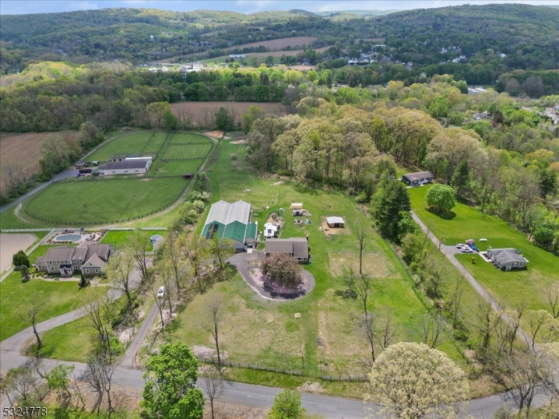 Lebanon Twp., New Jersey, 08827, United States, 4 Bedrooms Bedrooms, ,3 BathroomsBathrooms,Residential,For Sale,1847563