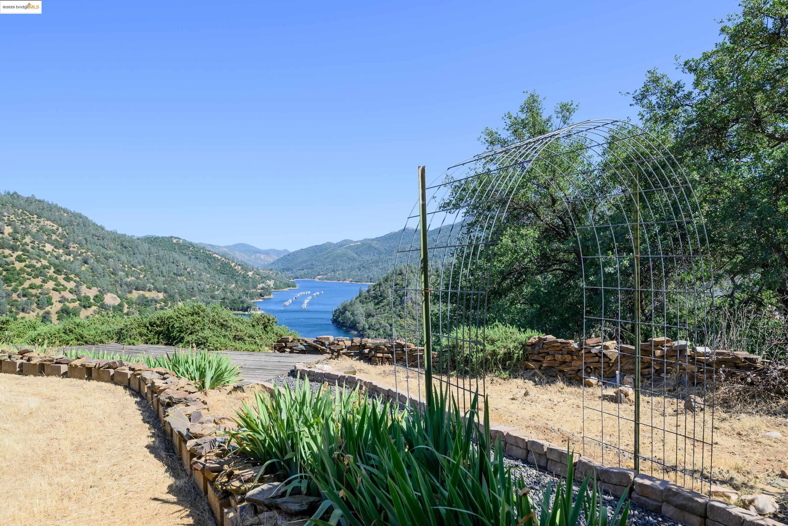 Jamestown, California, 95327, United States, 3 Bedrooms Bedrooms, ,2 BathroomsBathrooms,Residential,For Sale,1826217