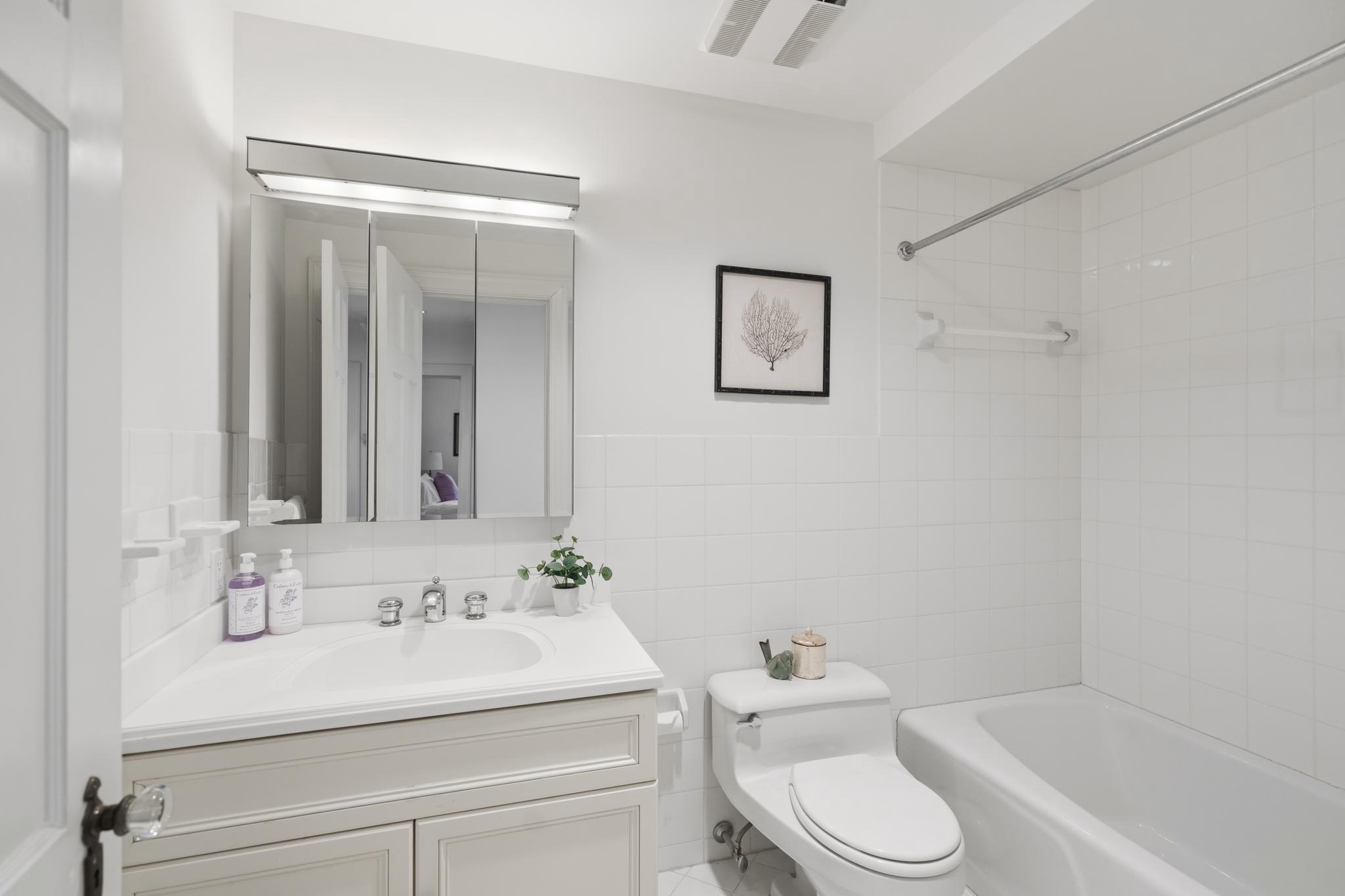  4505 Klingle Street NW, Washington, DC, 20016 - 物件實景