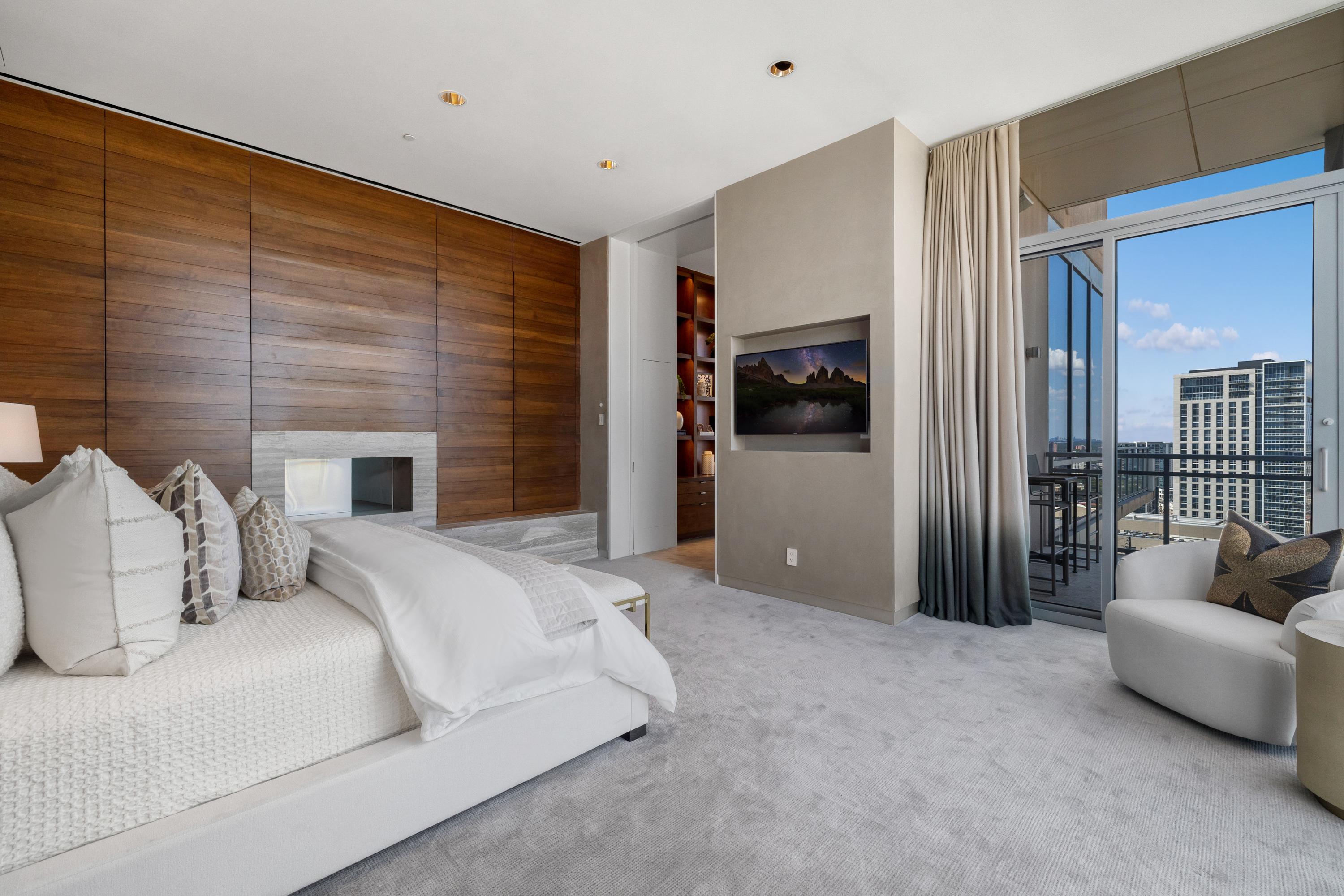  The House, Unit 2701 — 27th Floor Penthouse - 物件實景