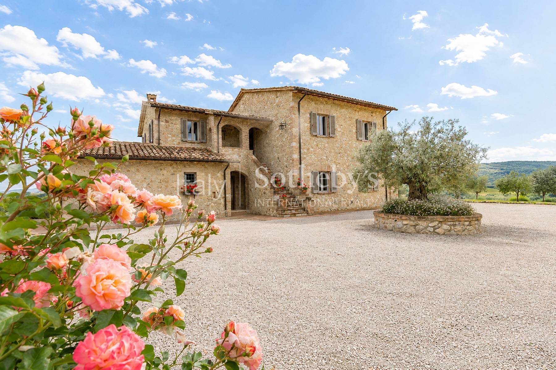  Historic Farmhouse Reimagined as an Exquisite Villa - 物件實景