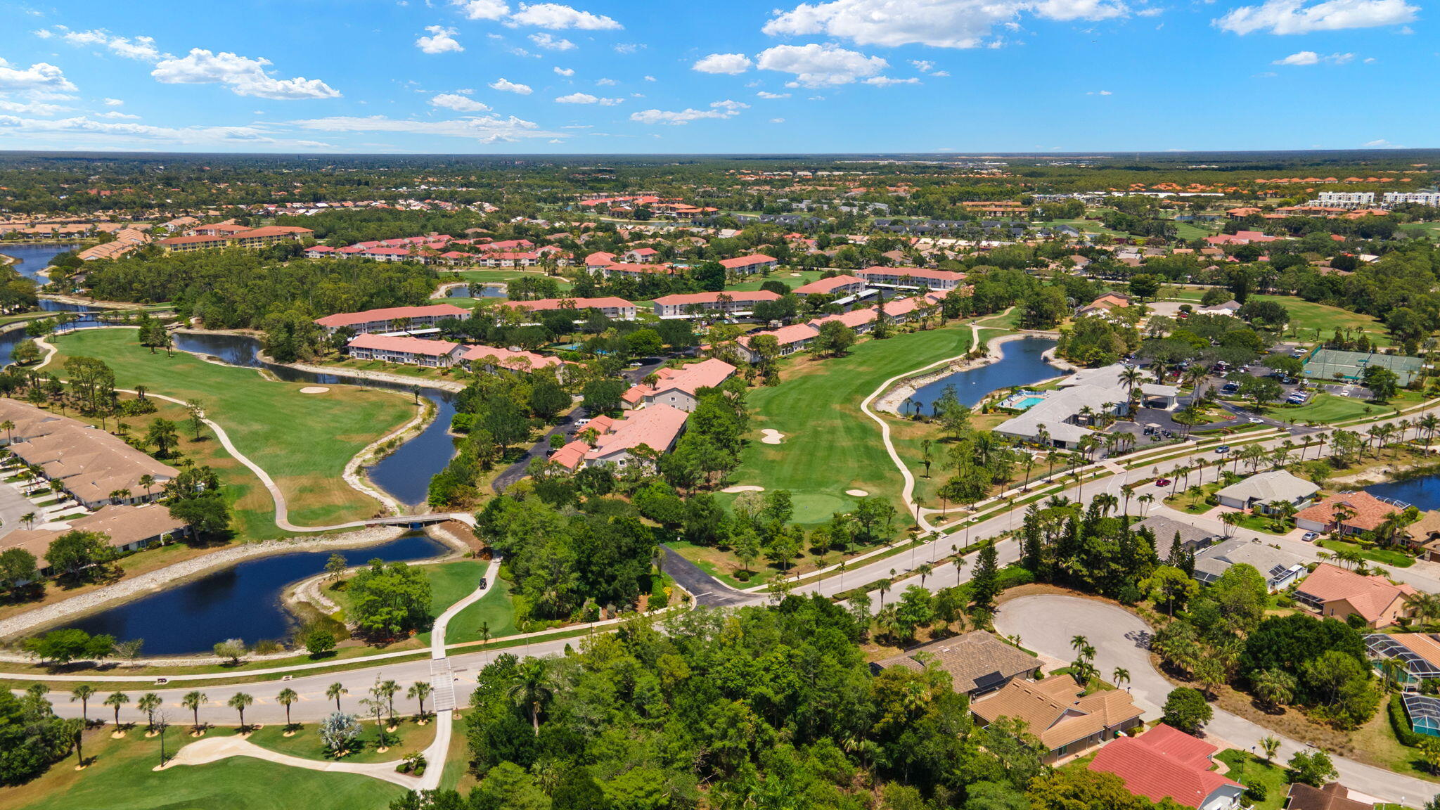 Naples, Florida, 34104, United States, 2 Bedrooms Bedrooms, ,2 BathroomsBathrooms,Residential,For Sale,1990967