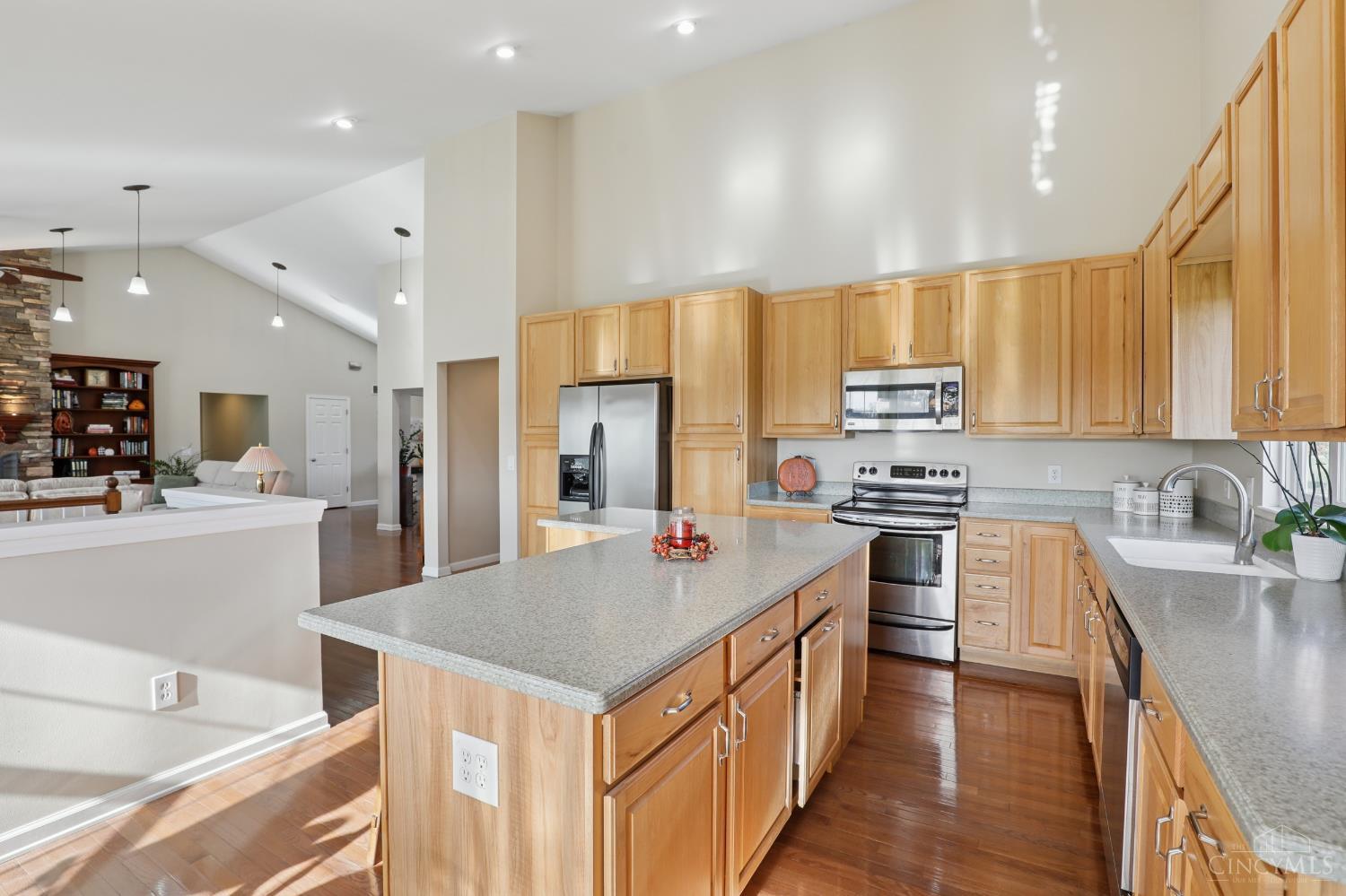 Batavia, Ohio, 45103, United States, 3 Bedrooms Bedrooms, ,3 BathroomsBathrooms,Residential,For Sale,1993169