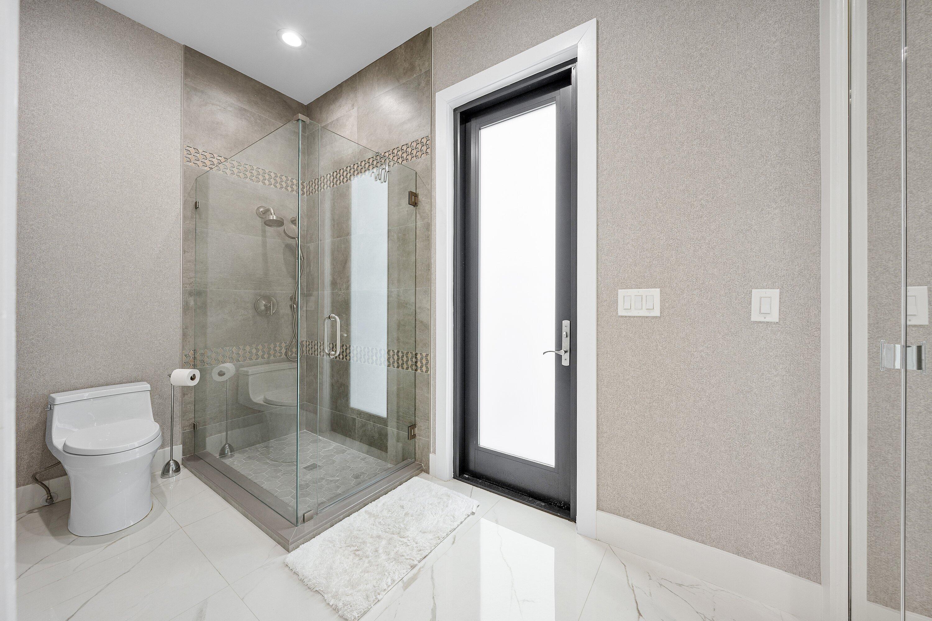 Boca Raton, Florida, 33487, United States, 5 Bedrooms Bedrooms, ,5 BathroomsBathrooms,Residential,For Sale,1995624