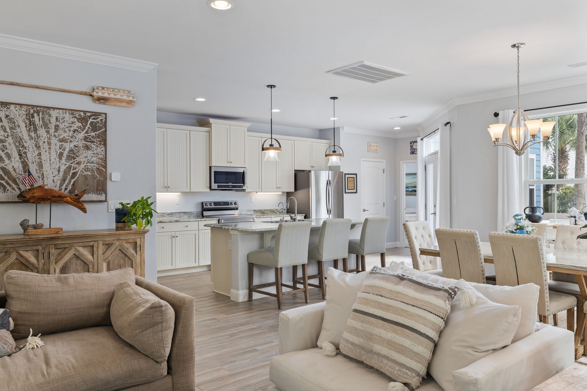 North Myrtle Beach, South Carolina, 29582, United States, 4 Bedrooms Bedrooms, ,3 BathroomsBathrooms,Residential,For Sale,1979525