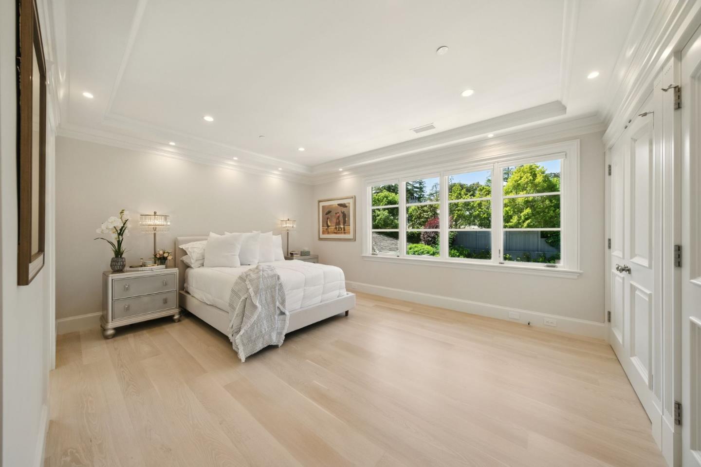 San Mateo, California, 94402, United States, 4 Bedrooms Bedrooms, ,6 BathroomsBathrooms,Residential,For Sale,1836989