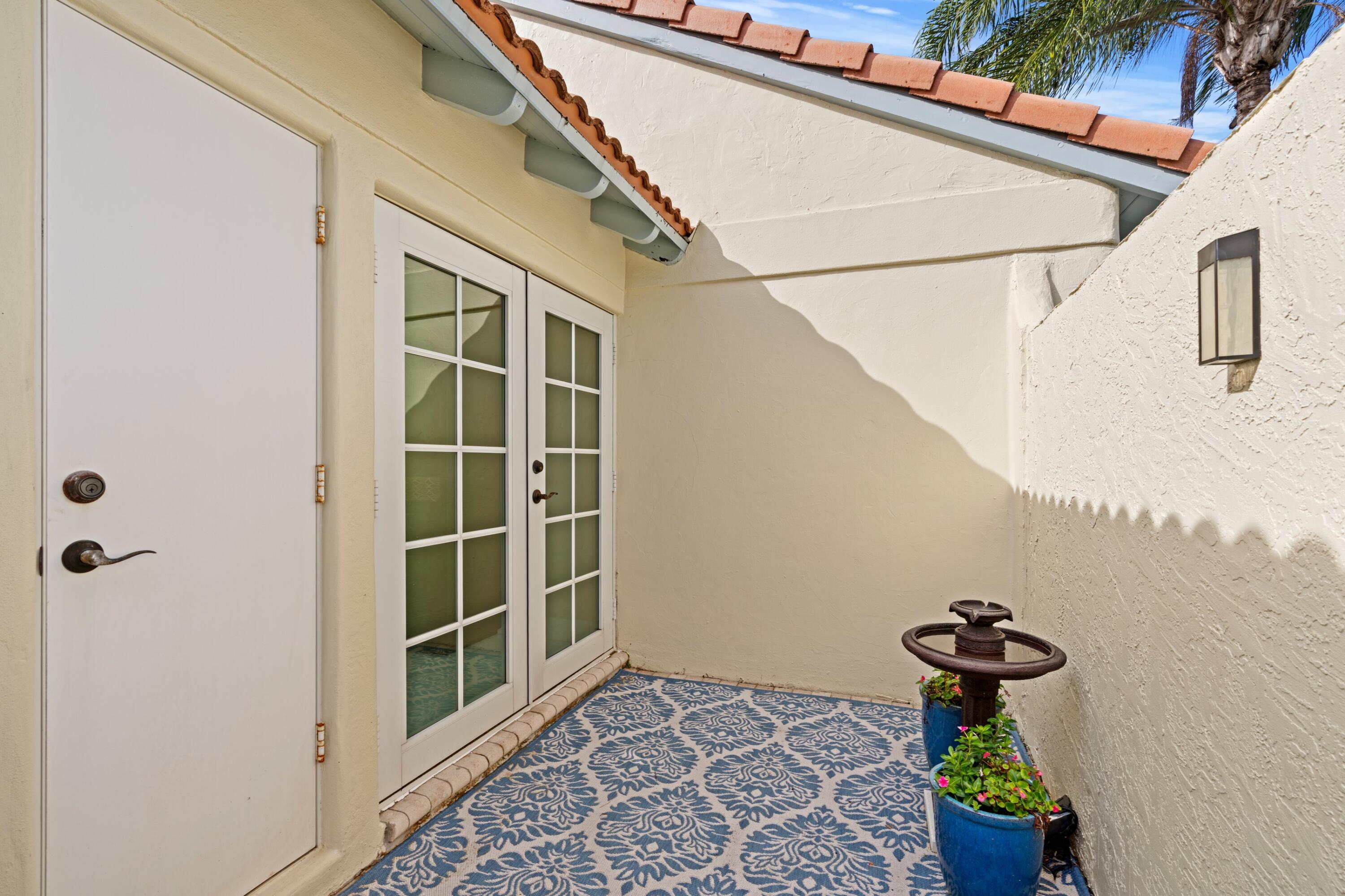  2211 Las Casitas Drive - 物件實景