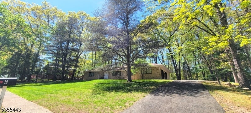 Parsippany-Troy Hills Twp., New Jersey, 07054, United States, 3 Bedrooms Bedrooms, ,3 BathroomsBathrooms,Residential,For Sale,1922065