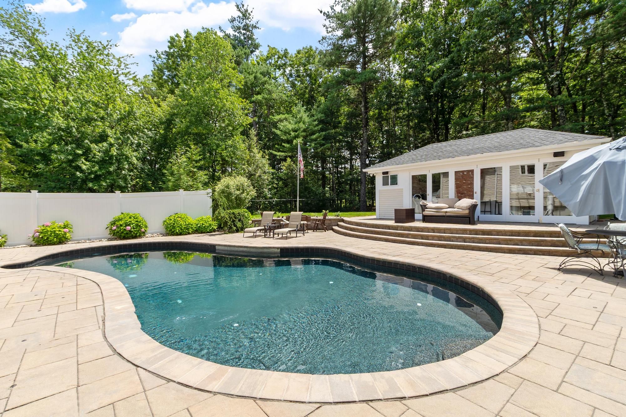  60 Wescott Circle, Tewksbury, MA, 01876 - 物件實景