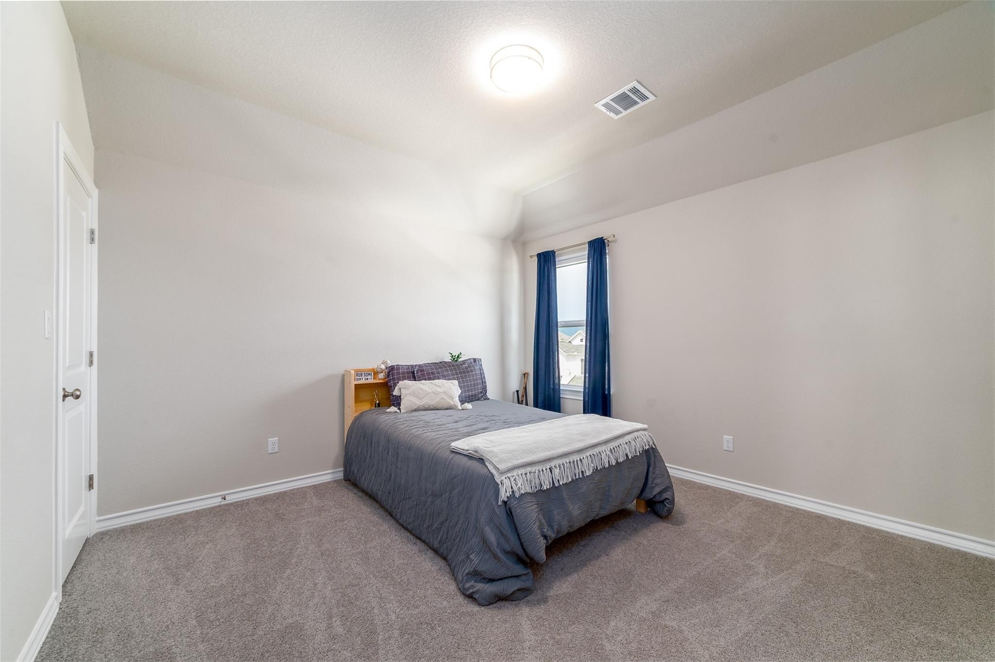 Georgetown, Texas, 78628, United States, 4 Bedrooms Bedrooms, ,3 BathroomsBathrooms,Residential,For Sale,1984409