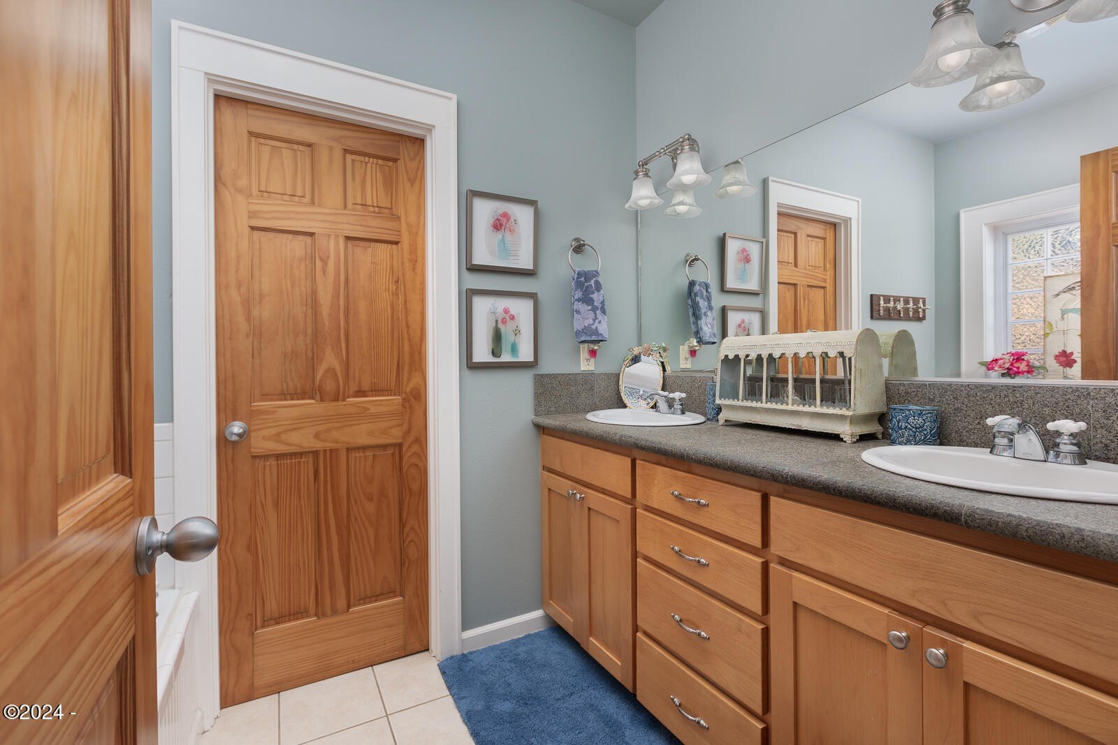 124 Sea Crest, Otter Rock, Oregon, 97369, United States, 4 Bedrooms Bedrooms, ,3 BathroomsBathrooms,Residential,For Sale,124 Sea Crest,1663553