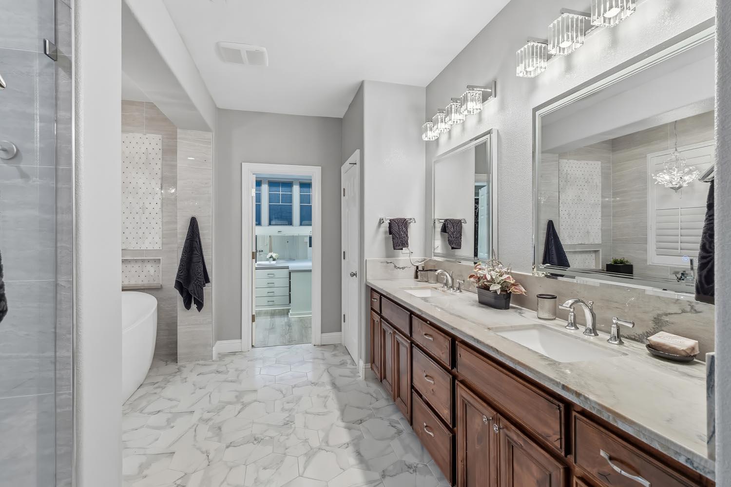 Elk Grove, California, 95757, United States, 5 Bedrooms Bedrooms, ,5 BathroomsBathrooms,Residential,For Sale,2001811