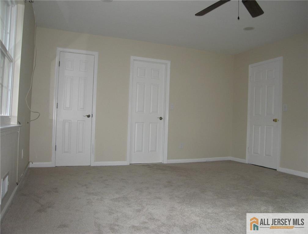 North Brunswick, New Jersey, 08902, United States, 3 Bedrooms Bedrooms, ,3 BathroomsBathrooms,Residential,For Sale,1992119