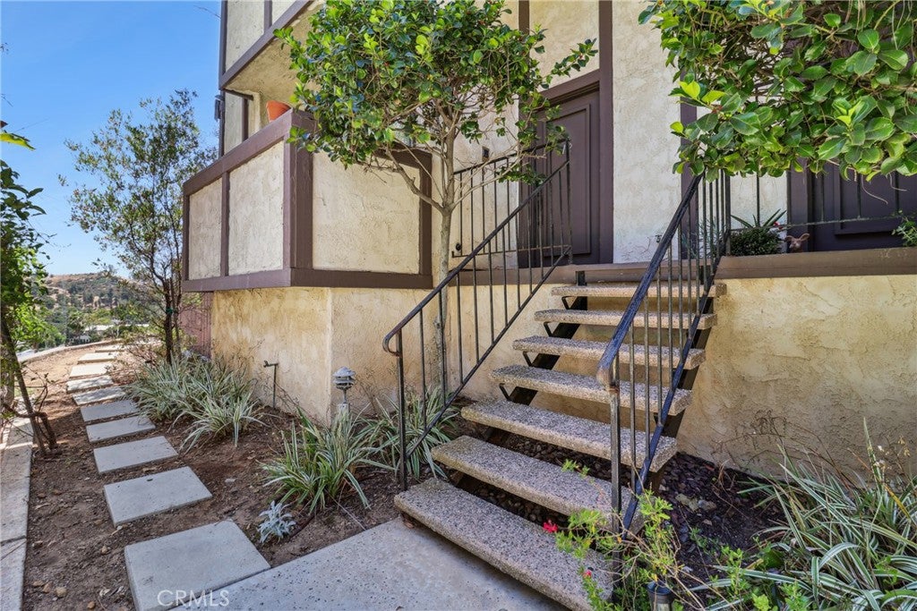 Los Angeles, California, 90041, United States, 3 Bedrooms Bedrooms, ,3 BathroomsBathrooms,Residential,For Sale,1882423