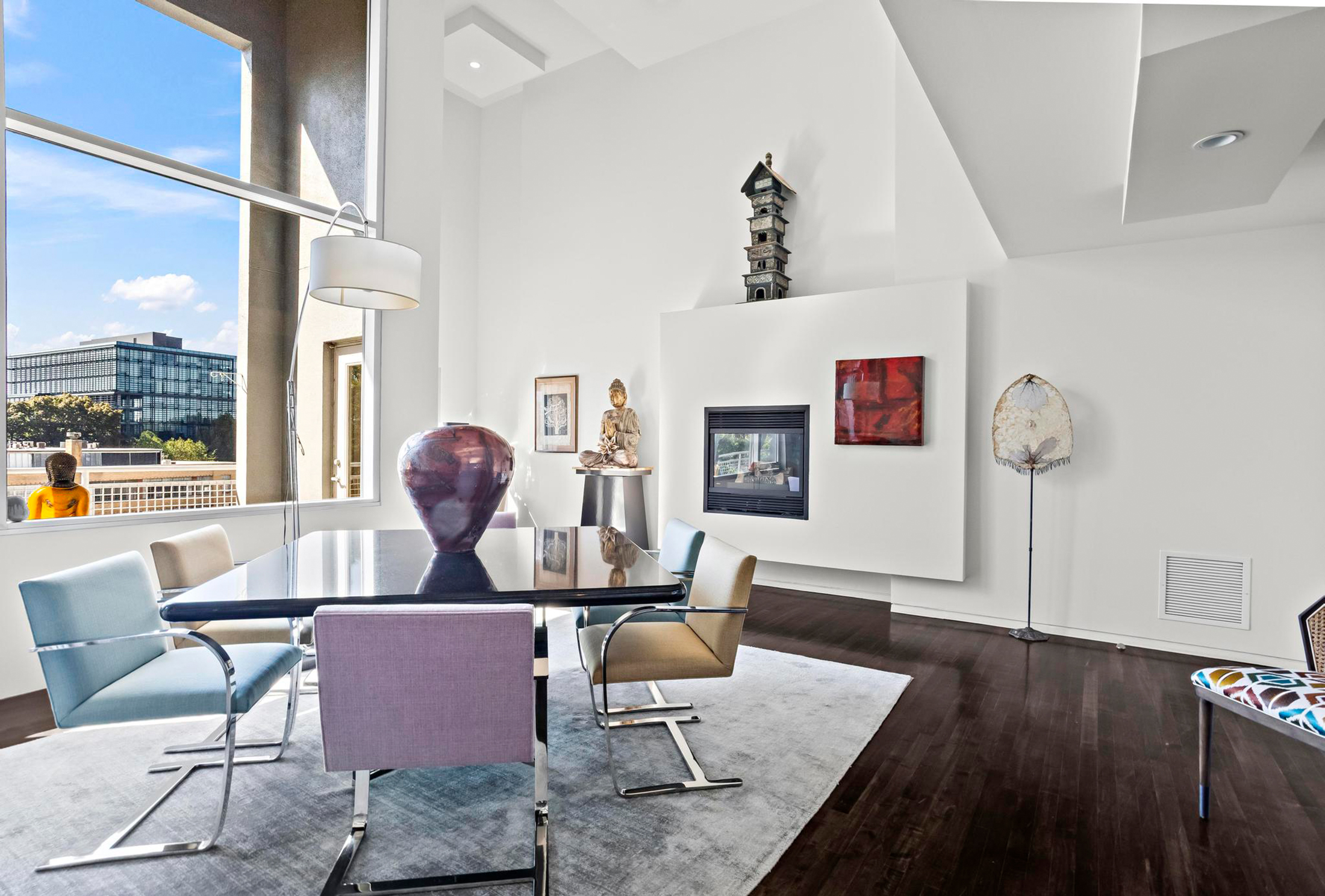  Remarkable Two-Story Loft with Skyline Views - 物件實景