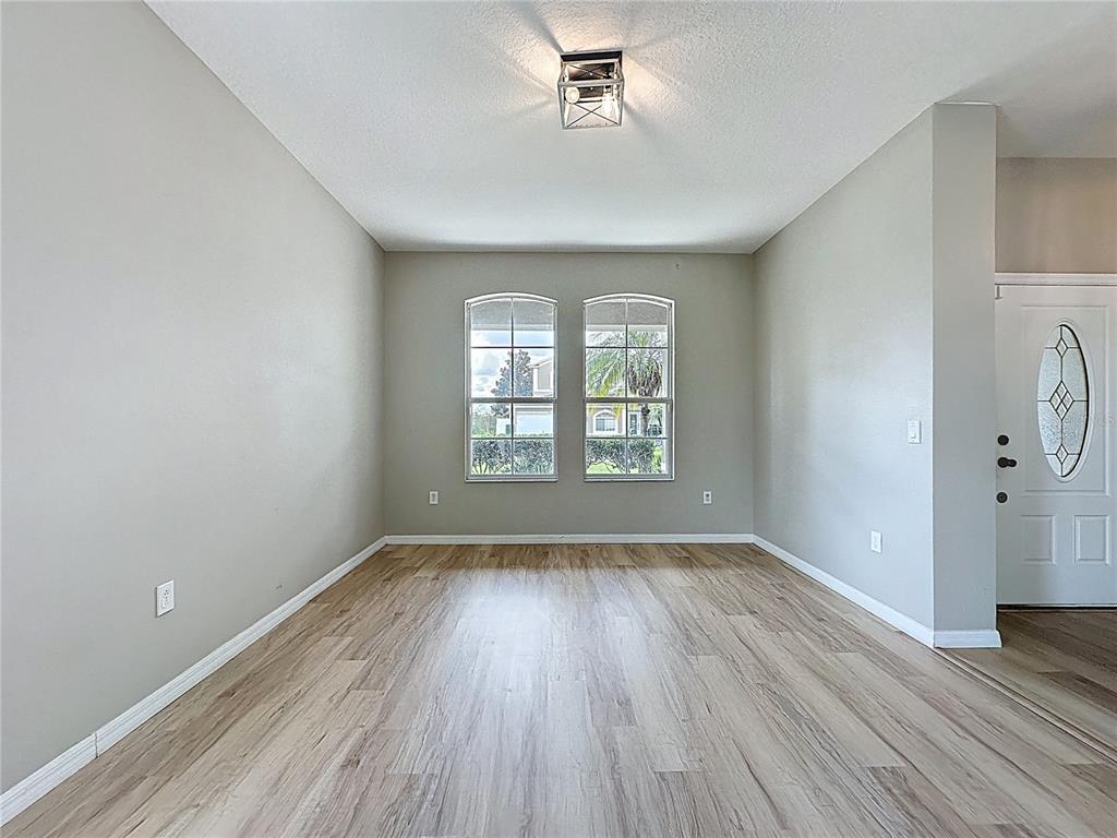 Davenport, Florida, 33896, United States, 5 Bedrooms Bedrooms, ,4 BathroomsBathrooms,Residential,For Sale,1839157