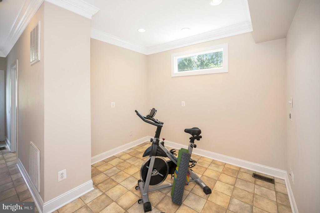 Stafford, Virginia, 22556, United States, 6 Bedrooms Bedrooms, ,5 BathroomsBathrooms,Residential,For Sale,1900693