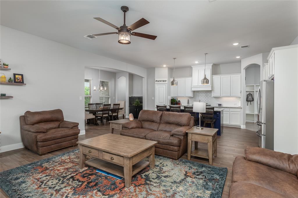 Aledo, Texas, 76008, United States, 4 Bedrooms Bedrooms, ,3 BathroomsBathrooms,Residential,For Sale,1937862