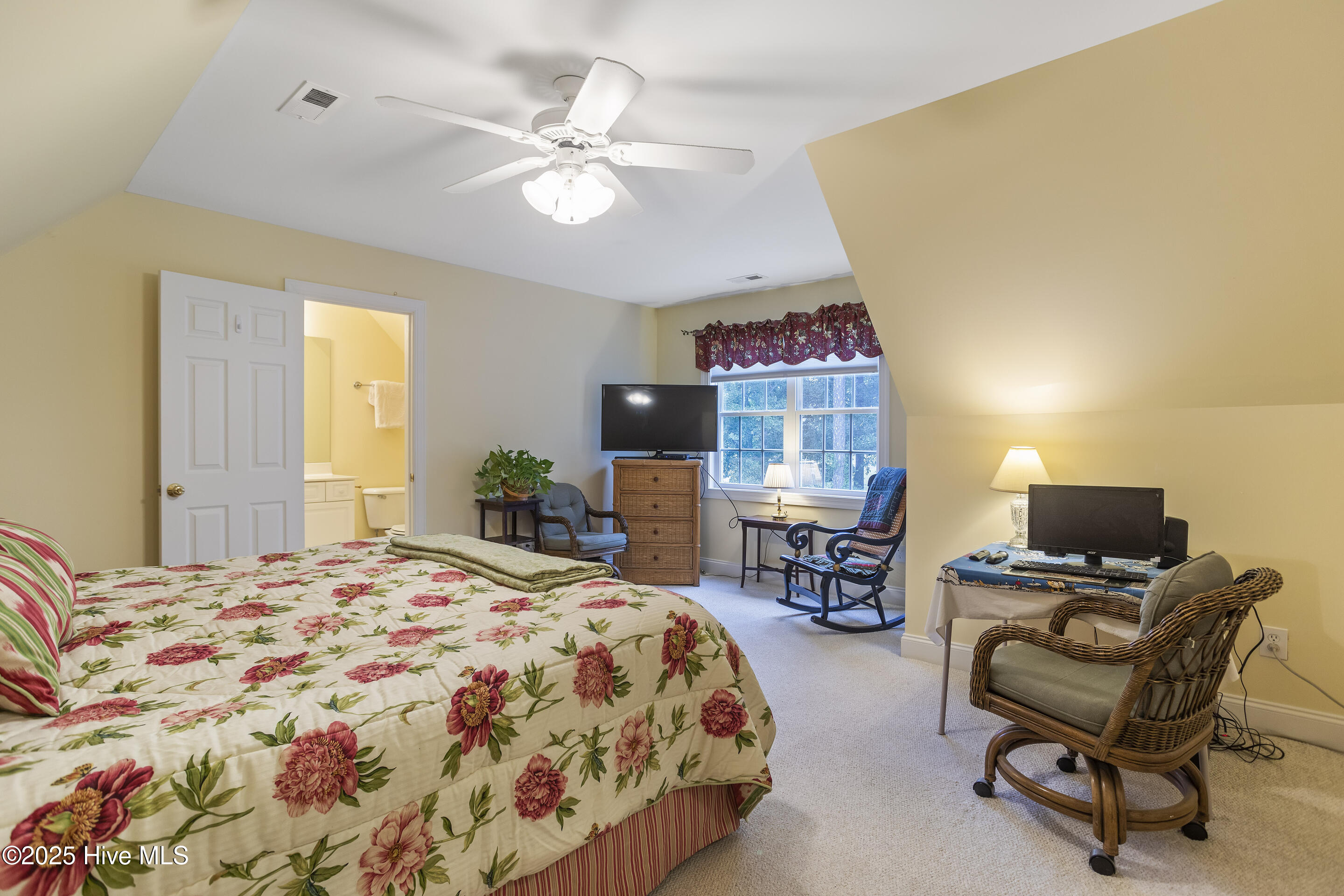 Bolivia, North Carolina, 28422, United States, 3 Bedrooms Bedrooms, ,3 BathroomsBathrooms,Residential,For Sale,1934289