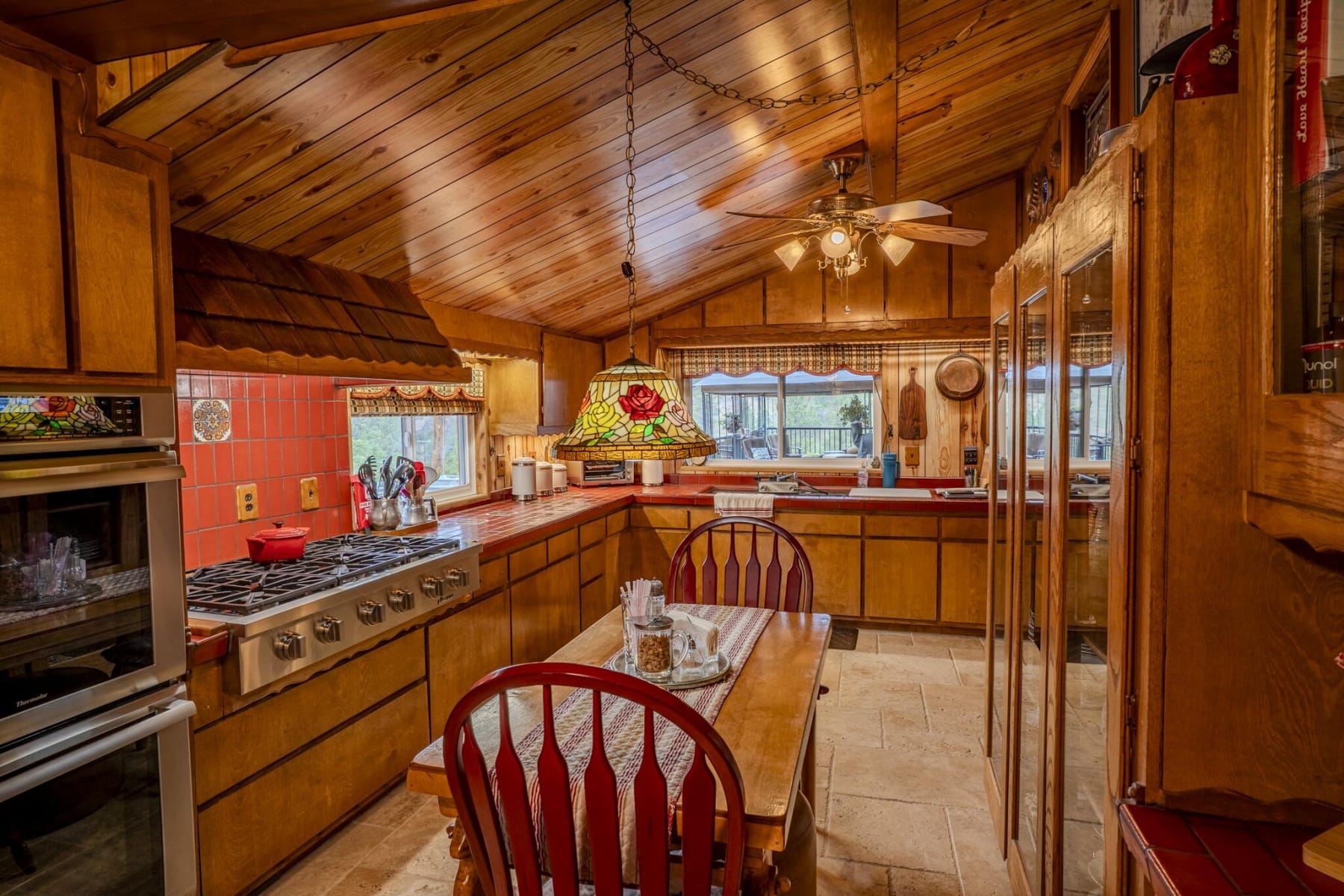  1969 Colestin Road Ashland, OR 97520 - 物件實景