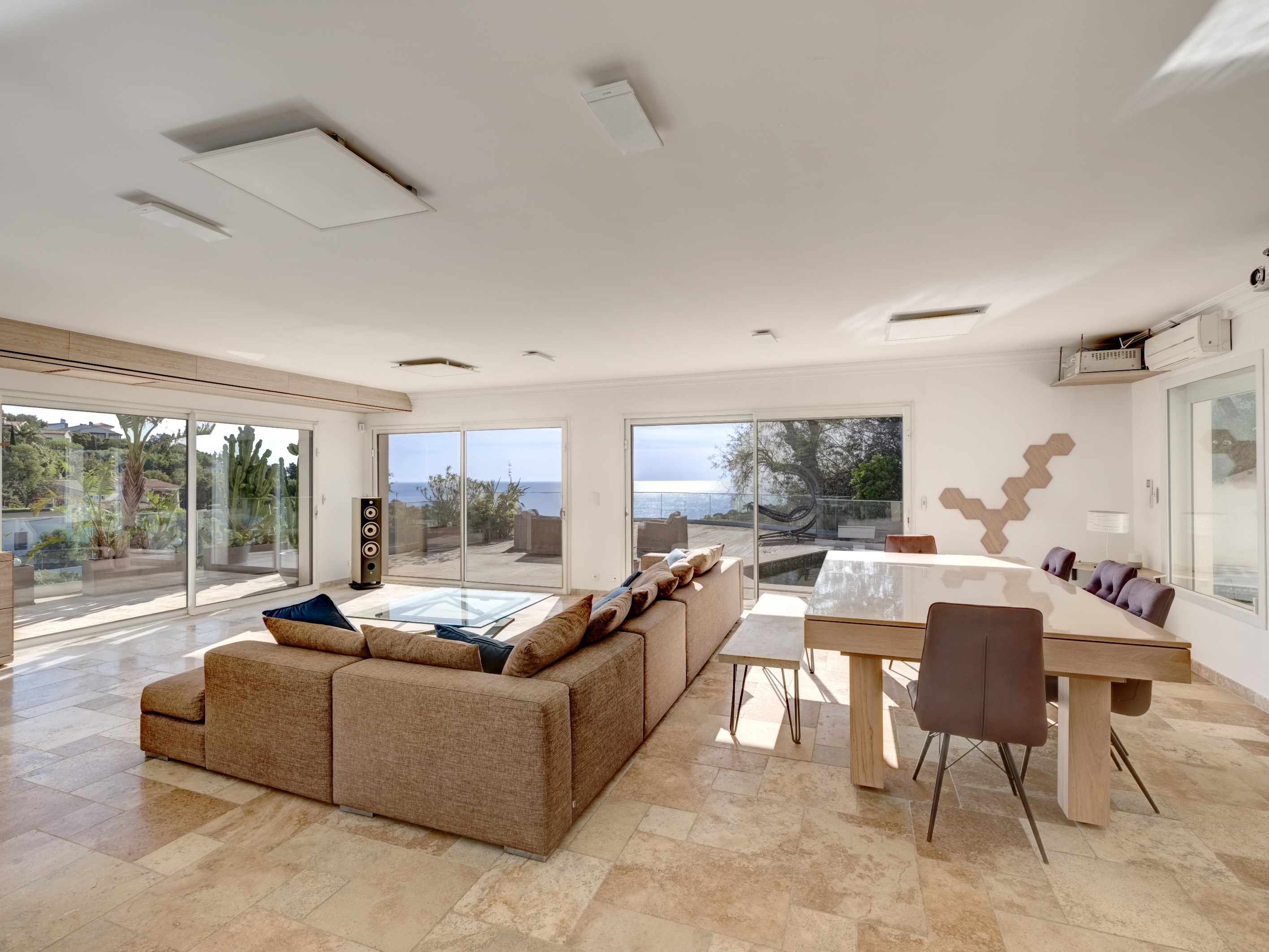  Les Issambres sea view villa with pool, 5 bedrooms and guest apartment near bea… - 物件實景