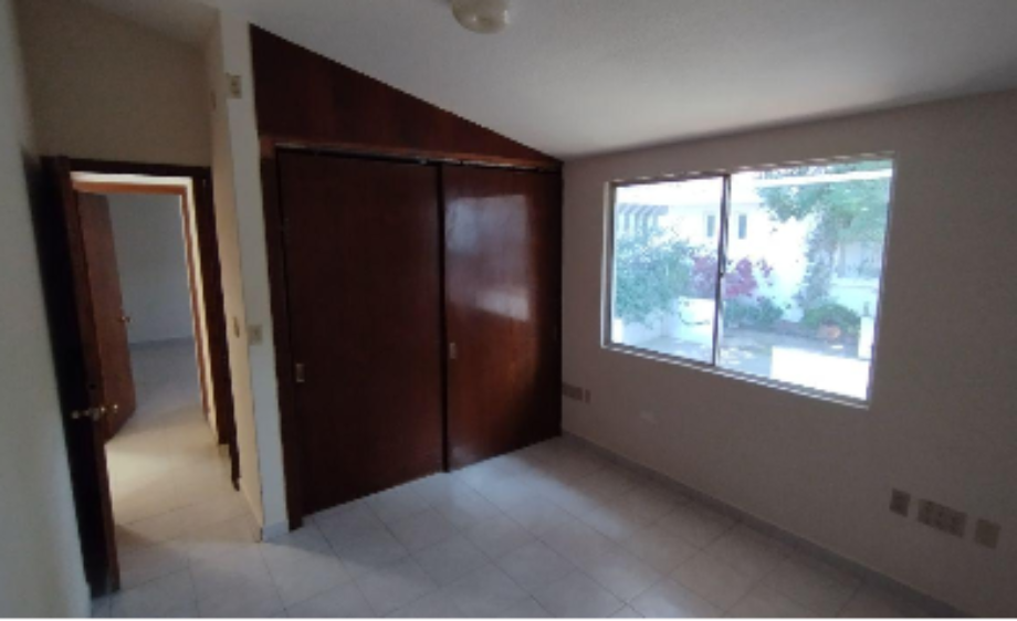 Xochimilco, Ciudad de México, 16020, Mexico, 4 Bedrooms Bedrooms, ,3 BathroomsBathrooms,Residential,For Sale,2003273