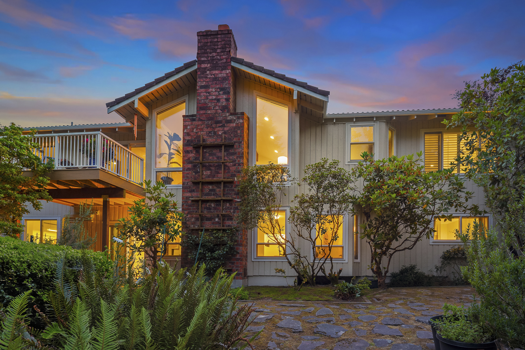  14130 SE 49th Place, Bellevue, WA 98006 - 物件實景