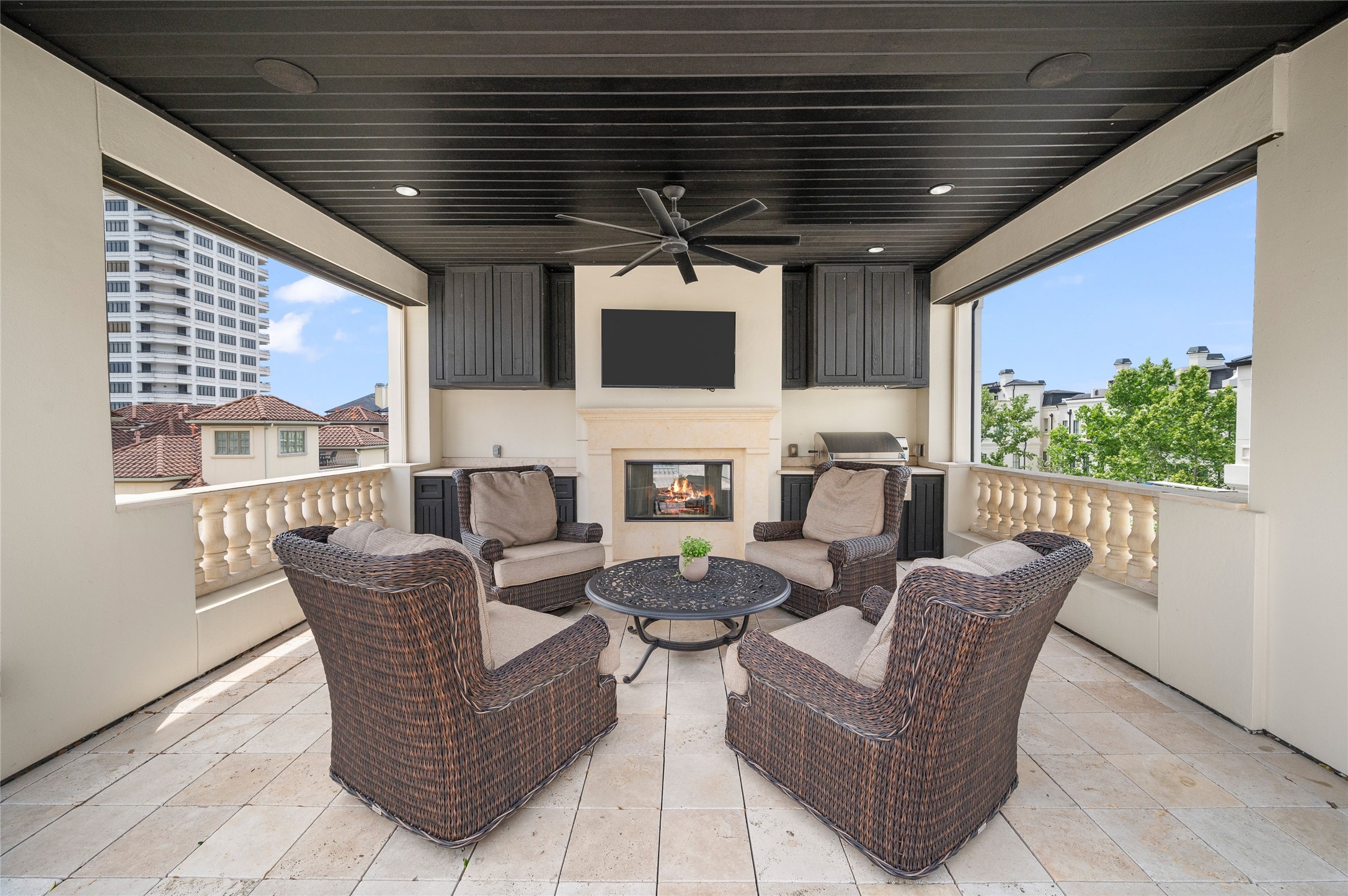  2415 San Felipe Street #6 - 物件實景