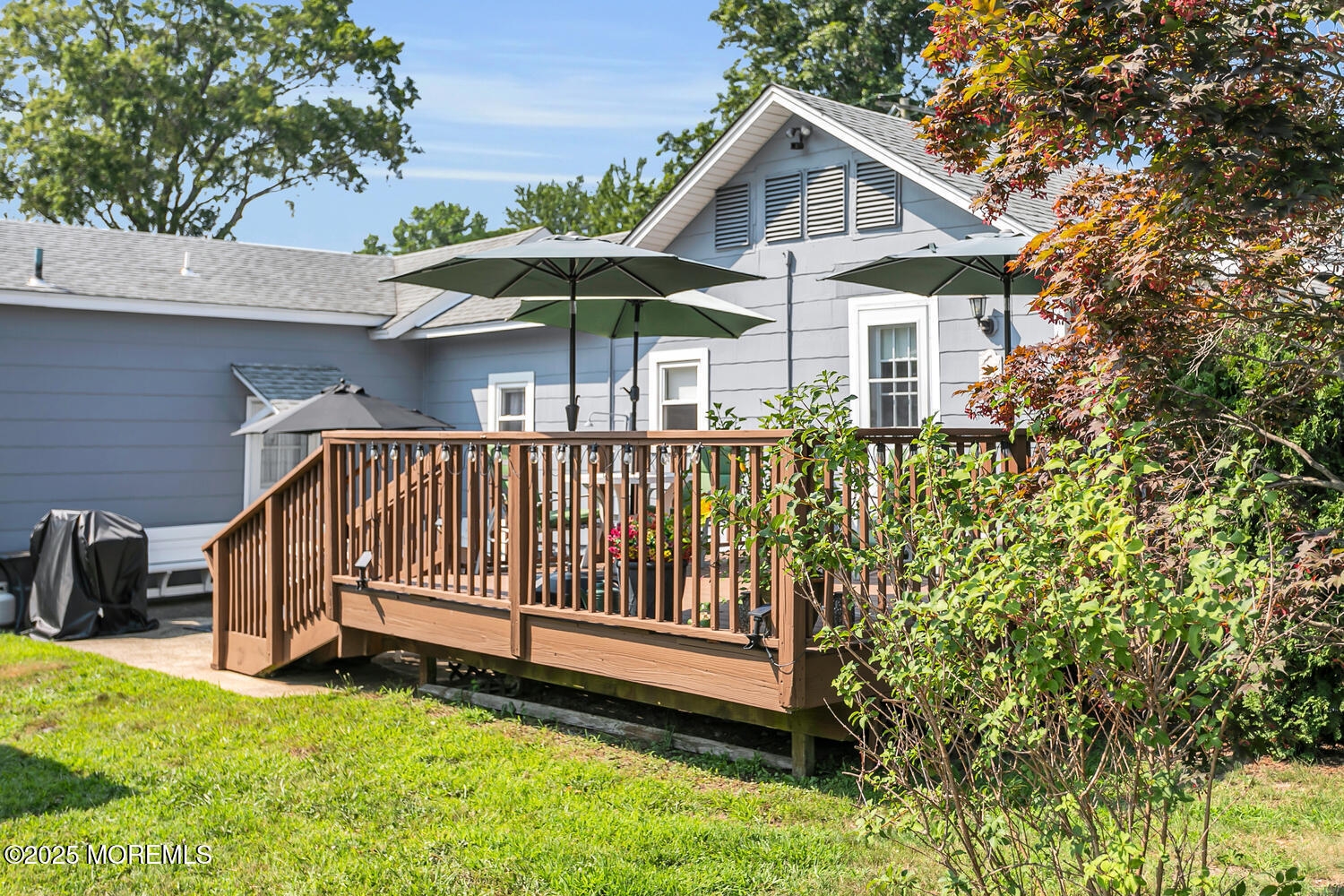 Belford, New Jersey, 07718, United States, 3 Bedrooms Bedrooms, ,2 BathroomsBathrooms,Residential,For Sale,1921068