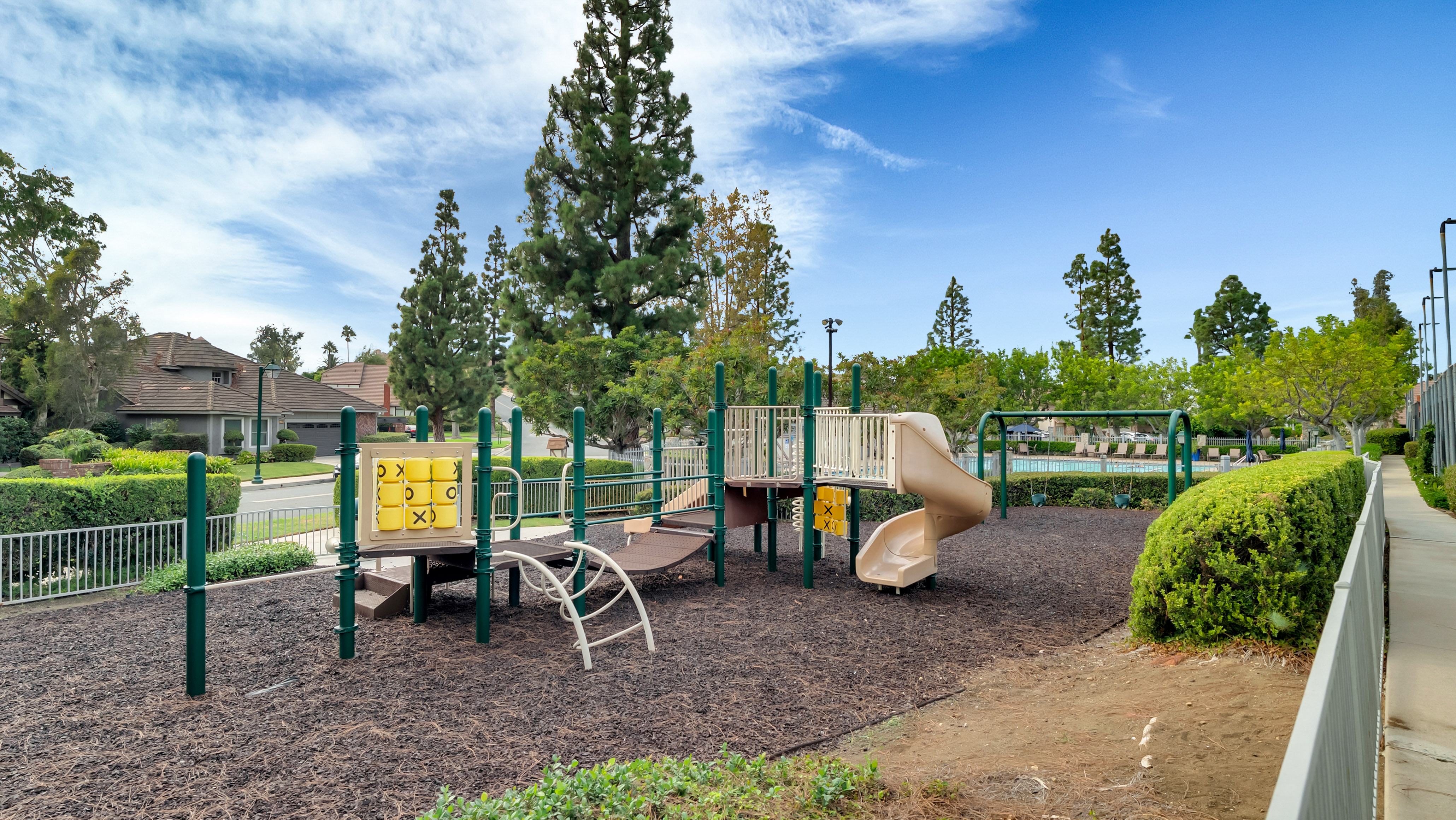  6139 East West View Drive, Orange, CA 92869 - 物件實景