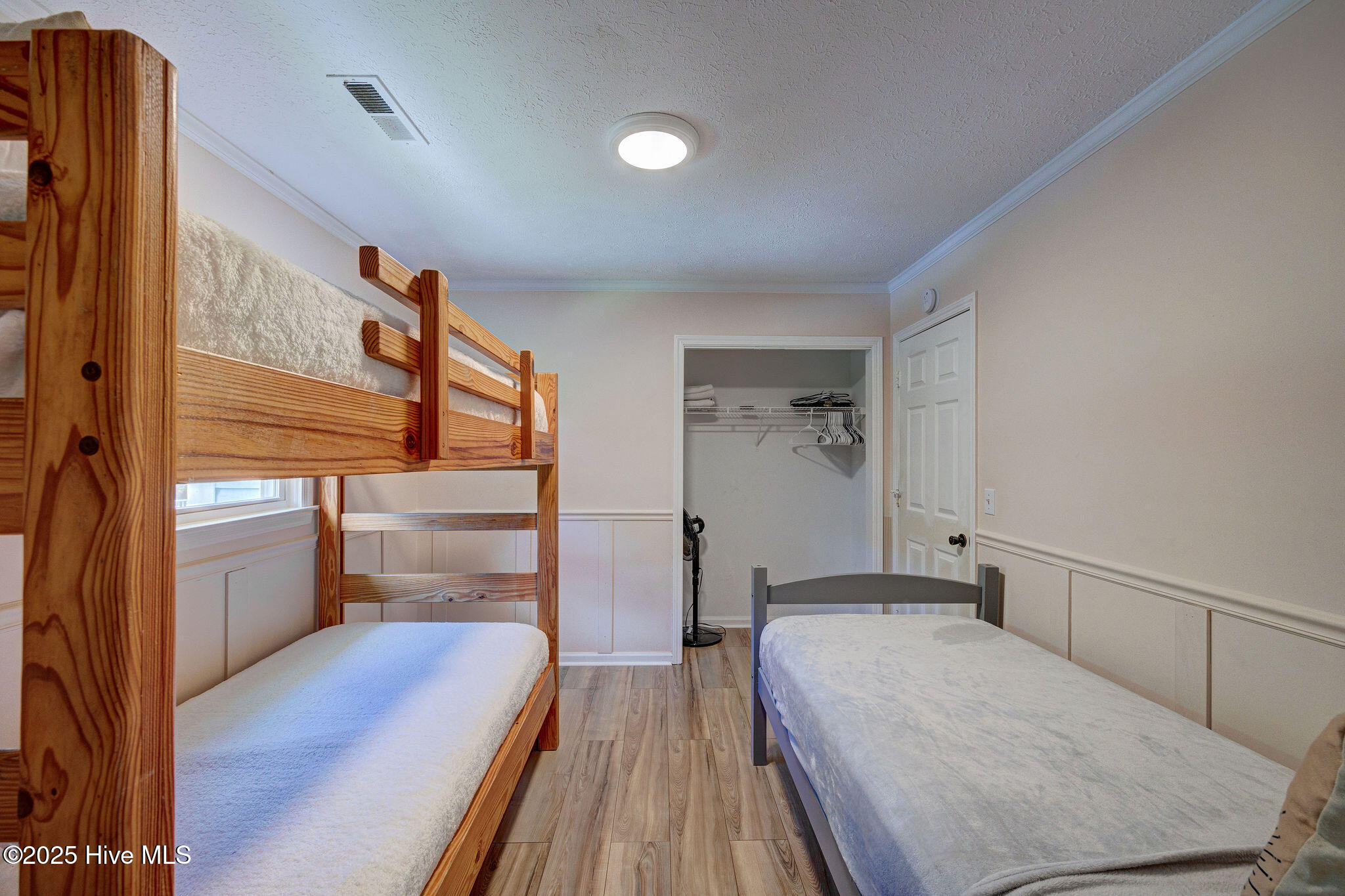 Wilmington, North Carolina, 28409, United States, 3 Bedrooms Bedrooms, ,3 BathroomsBathrooms,Residential,For Sale,1926442