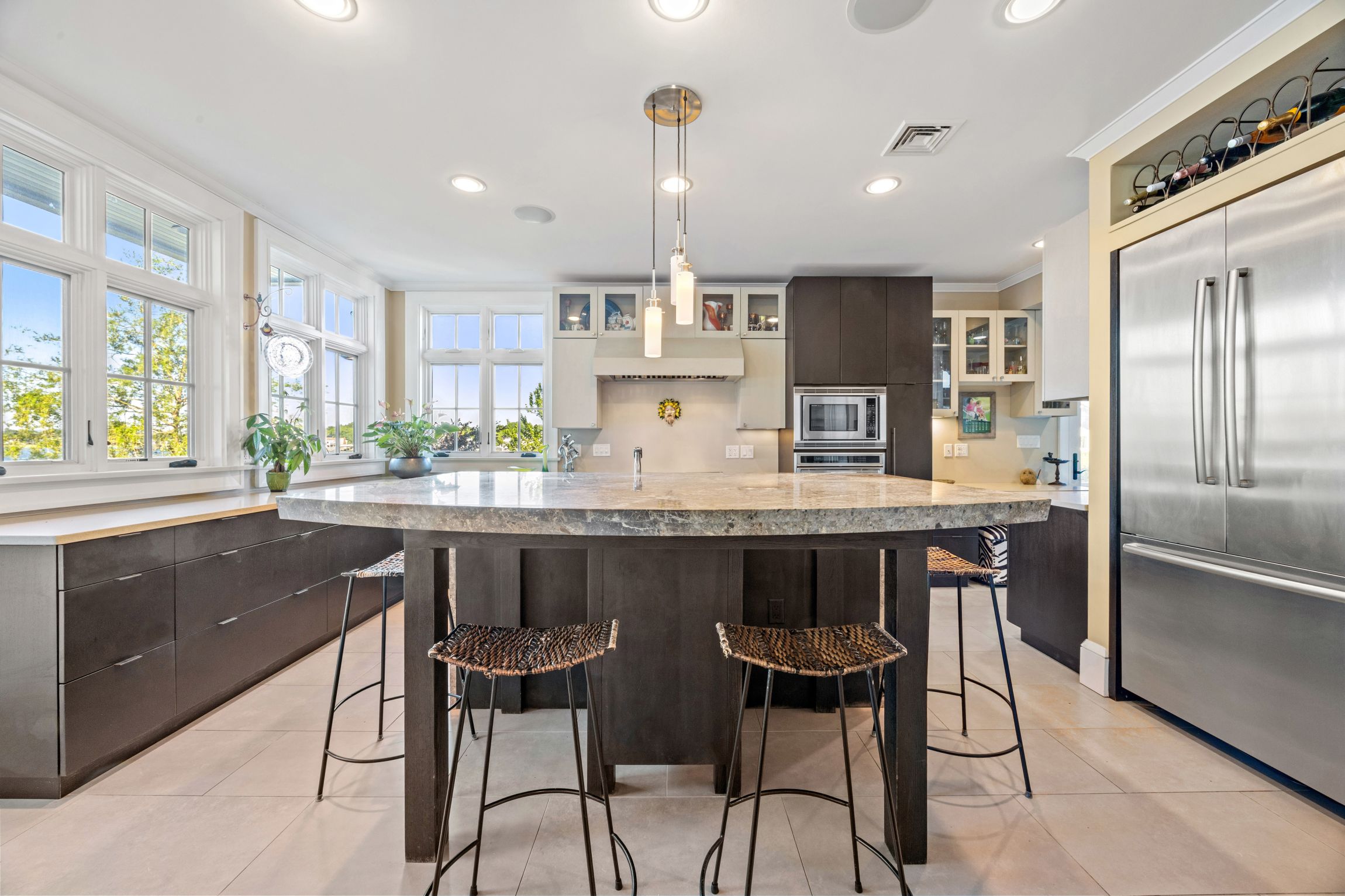  358 Rock Island Rd, Quincy, MA, 02169 - 物件實景